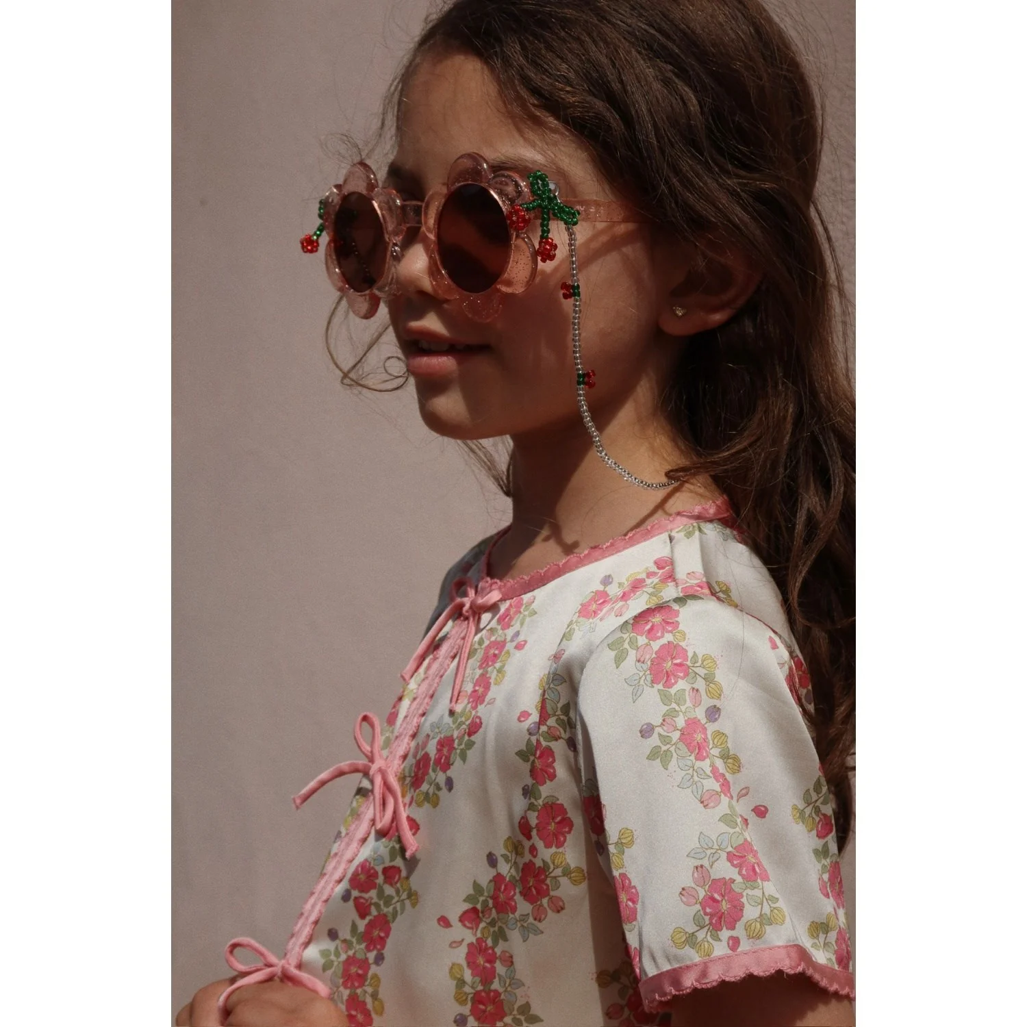 Konges Sløjd Multi Sunglasses Chain Cherry - Image 3