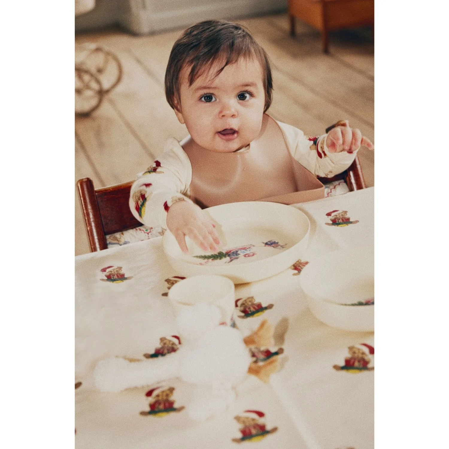 Konges Sløjd Swan 2 Pack Silicone Bib - Image 2