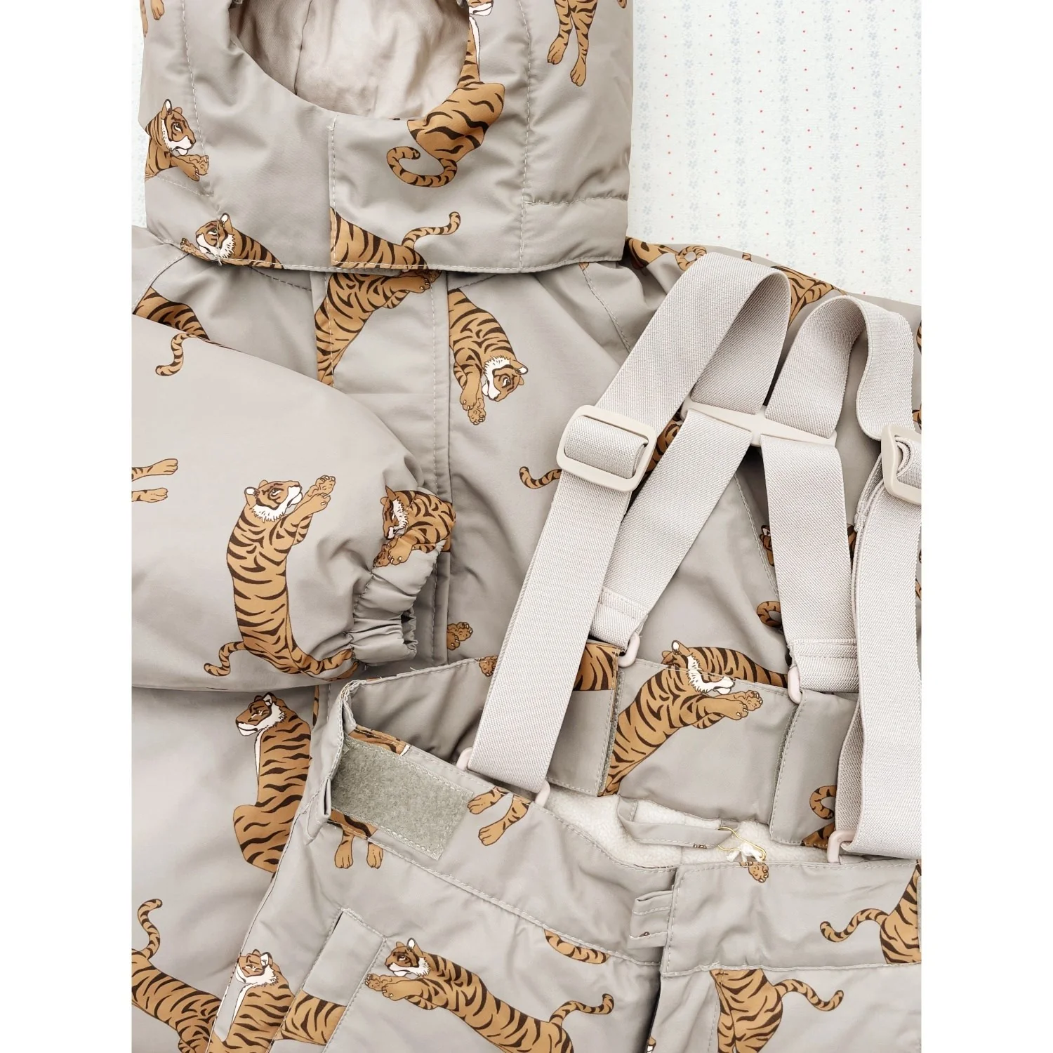 Konges Sløjd Tiger Oak Mismou Snow Pants - Image 8