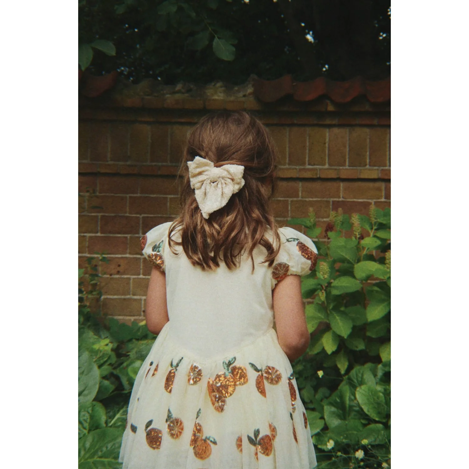 Konges Sløjd White Smoke Aries Sequin Bow Hair Clip - Image 2