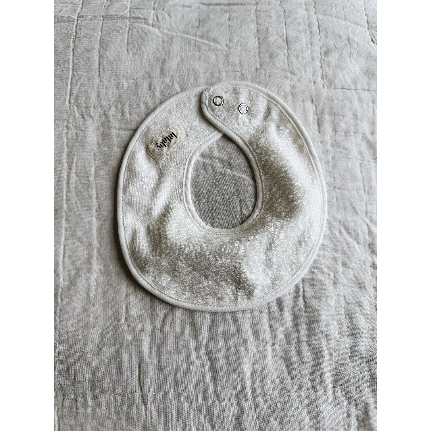 Lalaby Broderie Anglaise Bibi Bib - Image 3
