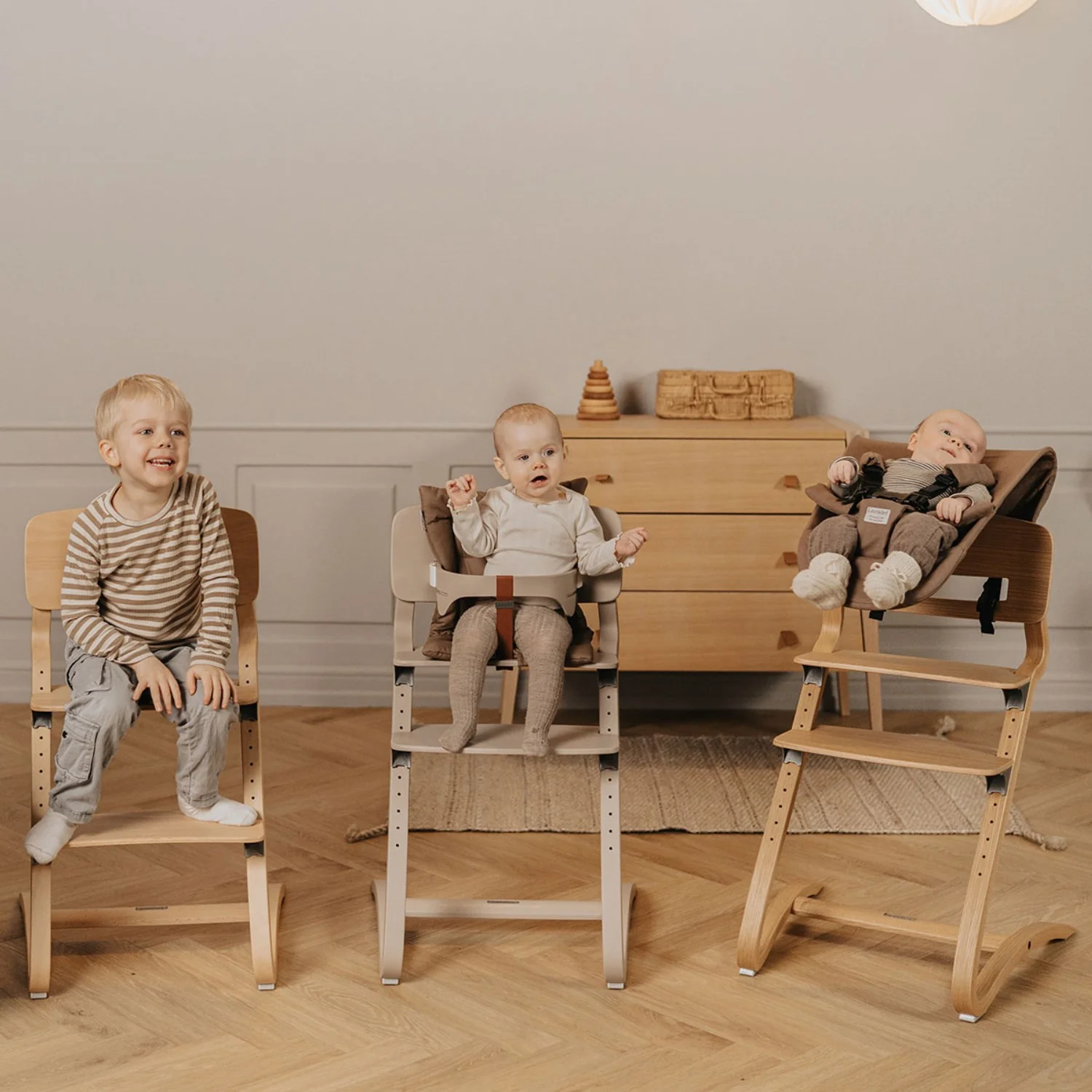 Leander Oak Nature Leander Louie™ High Chair Without Safety Bar - Image 10