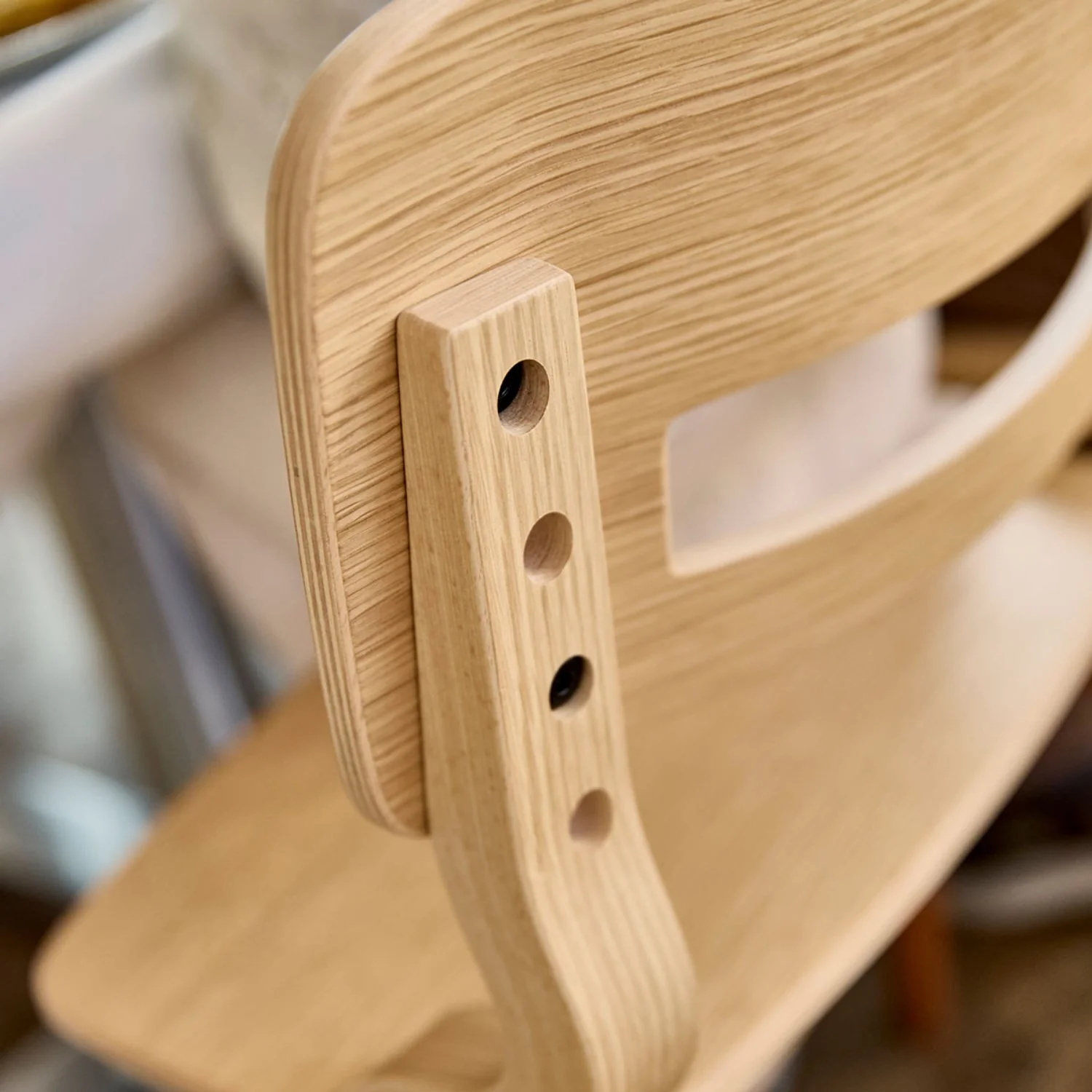 Leander Oak Nature Leander Louie™ High Chair Without Safety Bar - Image 12