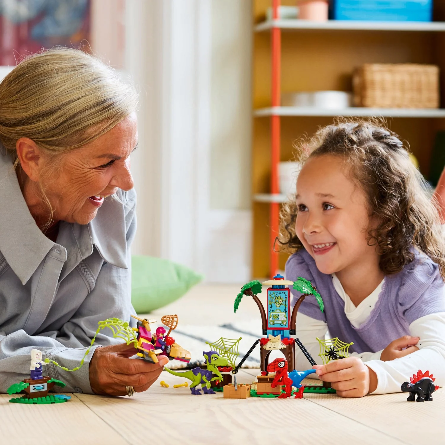 LEGO® Spidey - Spidey And Gobbys Raptorkamp Ved Hovedkvarteret 11200 - Image 2