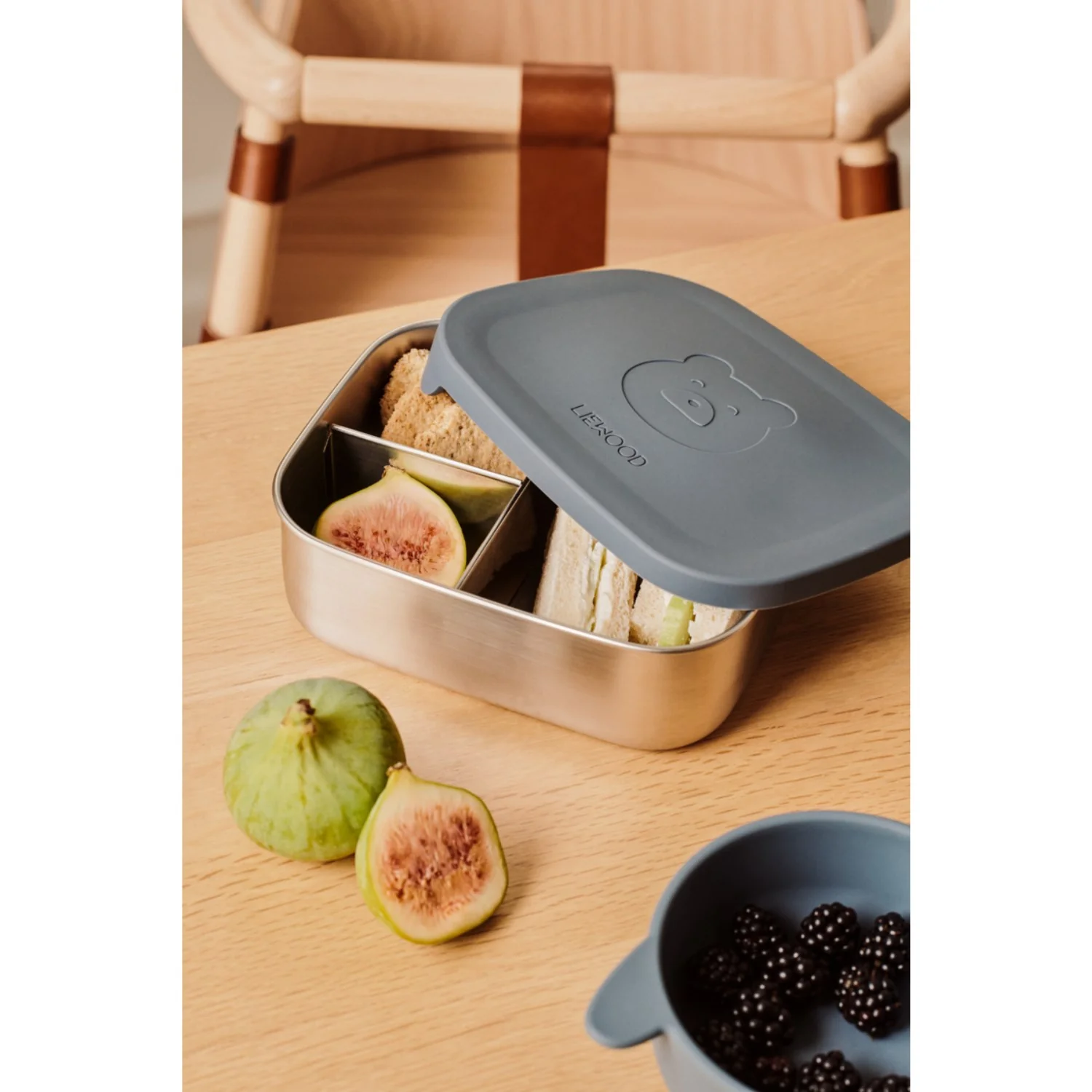 LIEWOOD Mr Bear Whale Blue Arthur Lunchbox - Image 2
