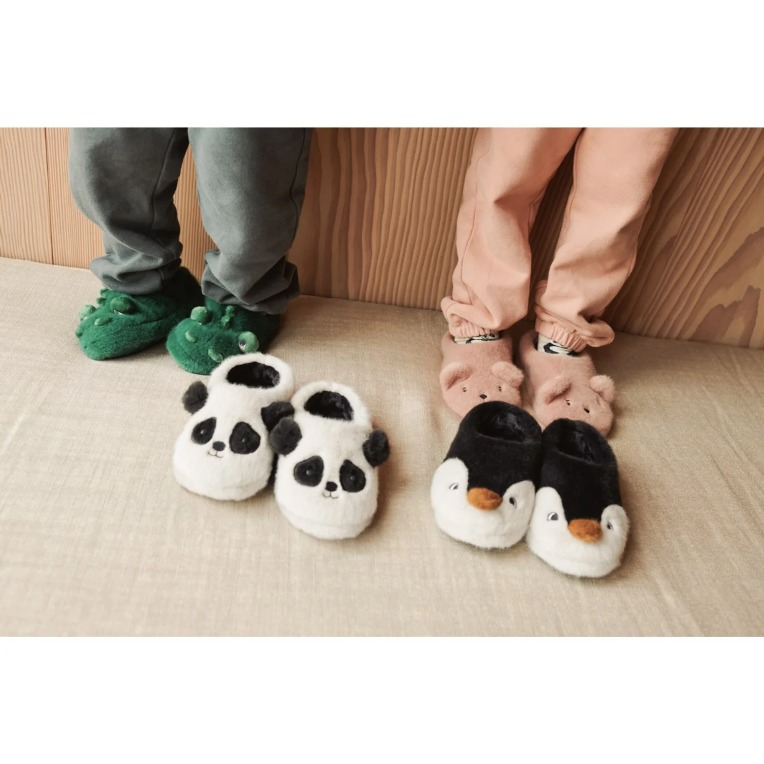 LIEWOOD Pale Tuscany Aviaja Bear Slippers - Image 3