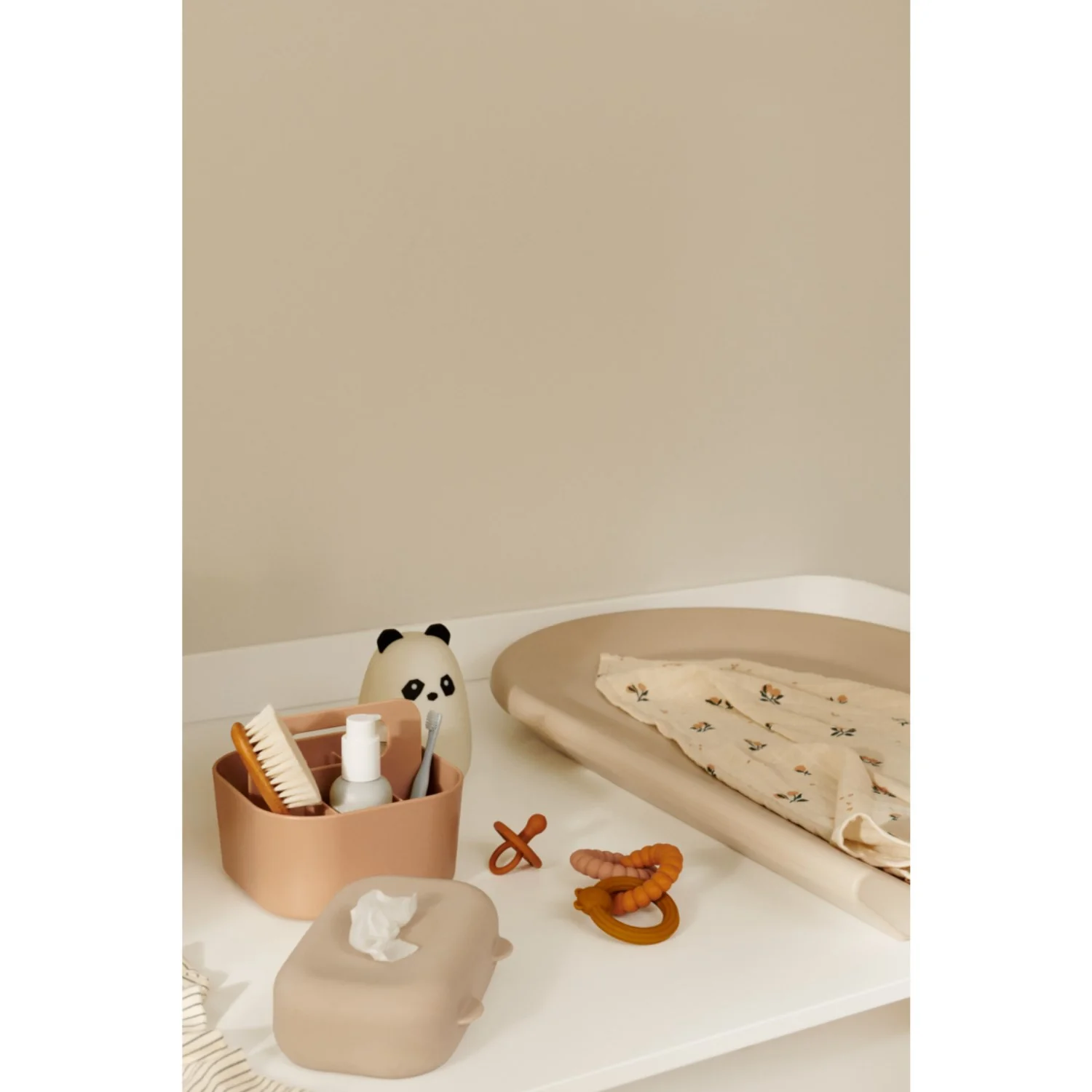 LIEWOOD Panda Creme De La Creme Winston Panda Night Light - Image 4