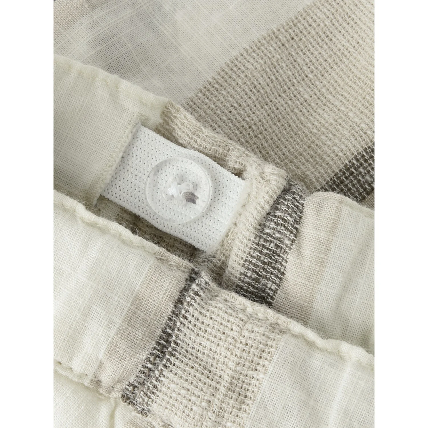 Lil'Atelier Coconut Milk Nbmfibert Loose Shorts Lil - Image 2