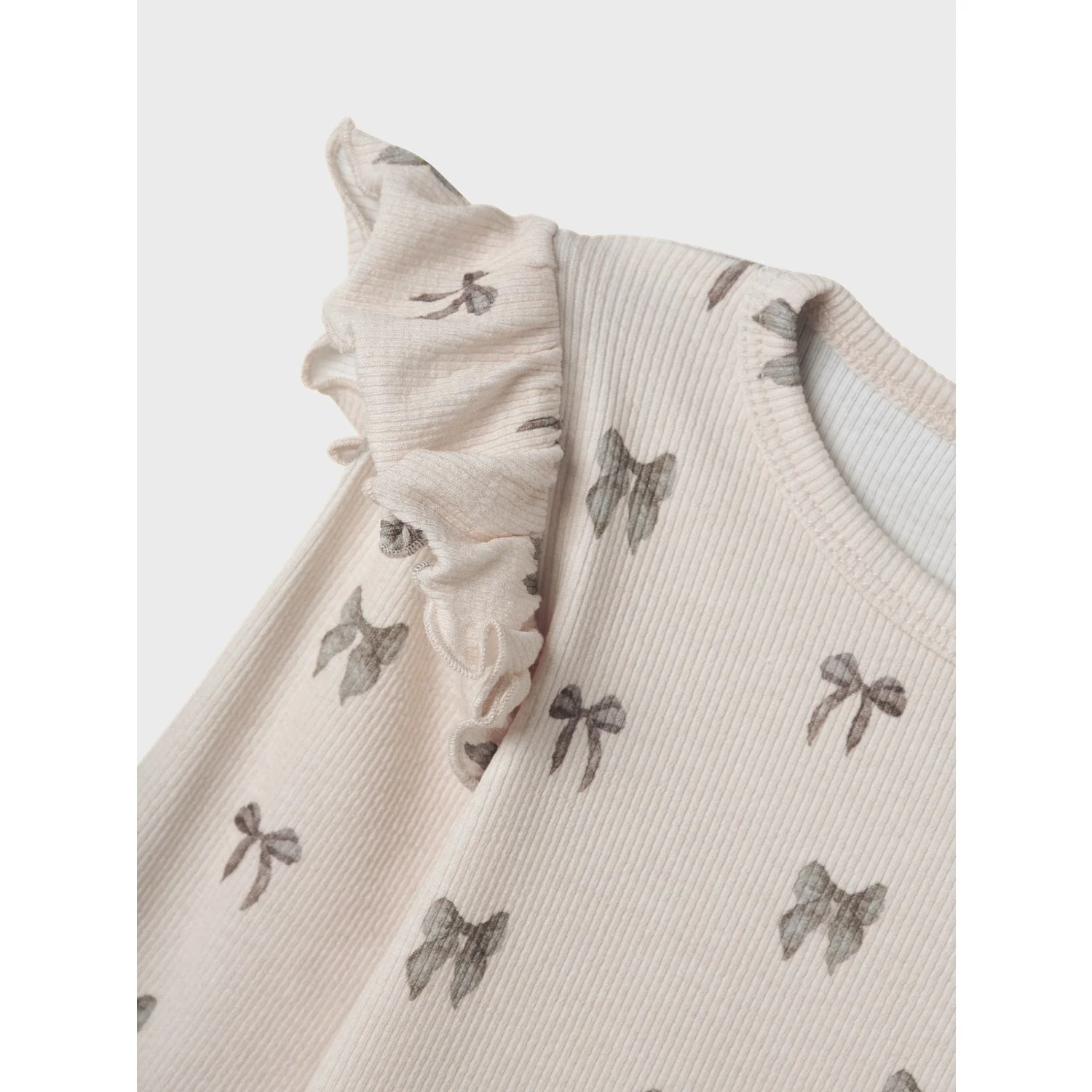 Lil'Atelier Silver Peony Bow Nmfgavo Eko Ls Slim Top Lil Noos - Image 3