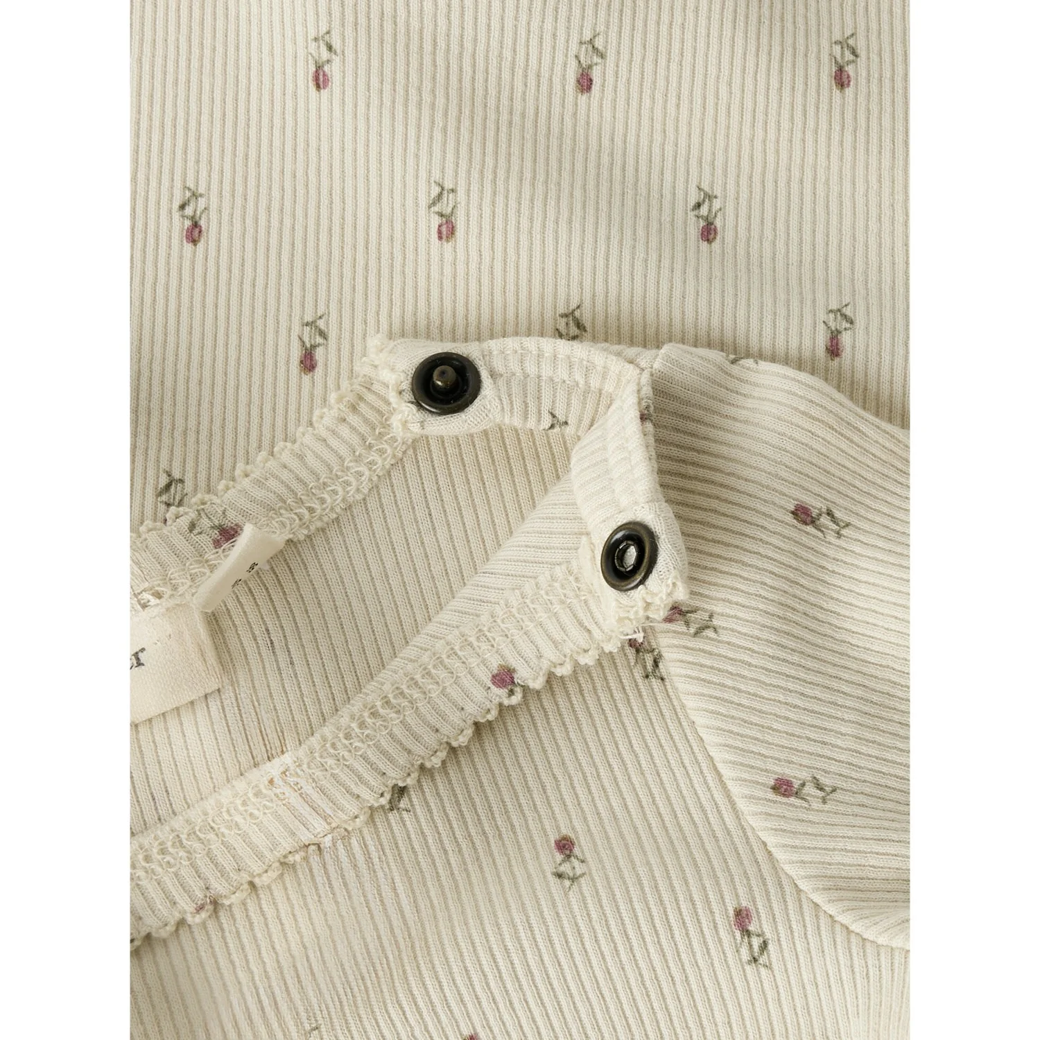 Lil'Atelier Turtledove Floral Nbfgago Ls Nightsuit Lil - Image 2