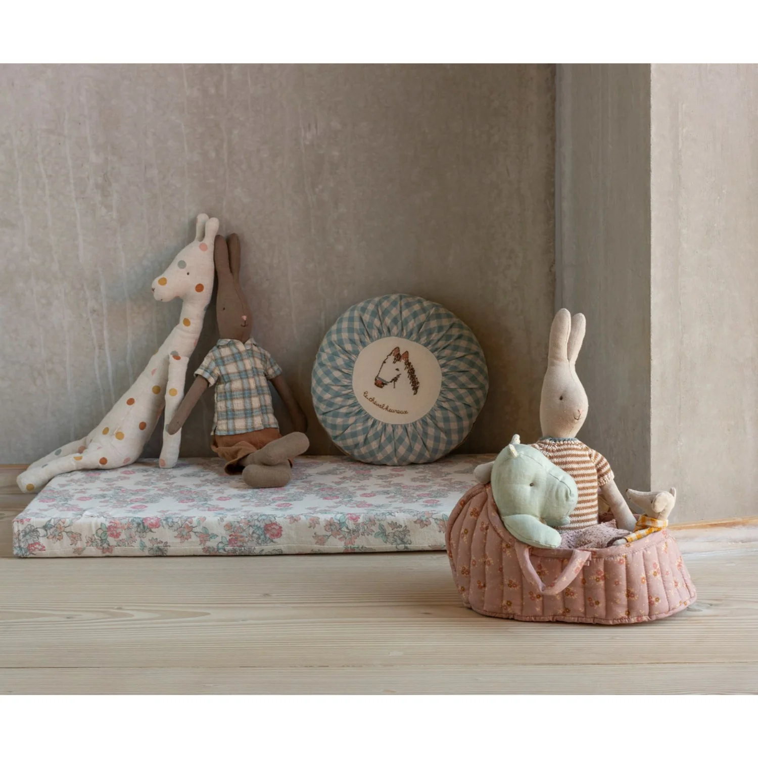 Maileg Carry Cot, Large - Rose - Image 2