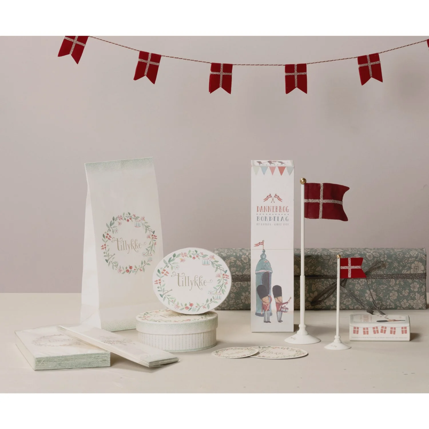 Maileg Gift Bag, congratulations - Image 3