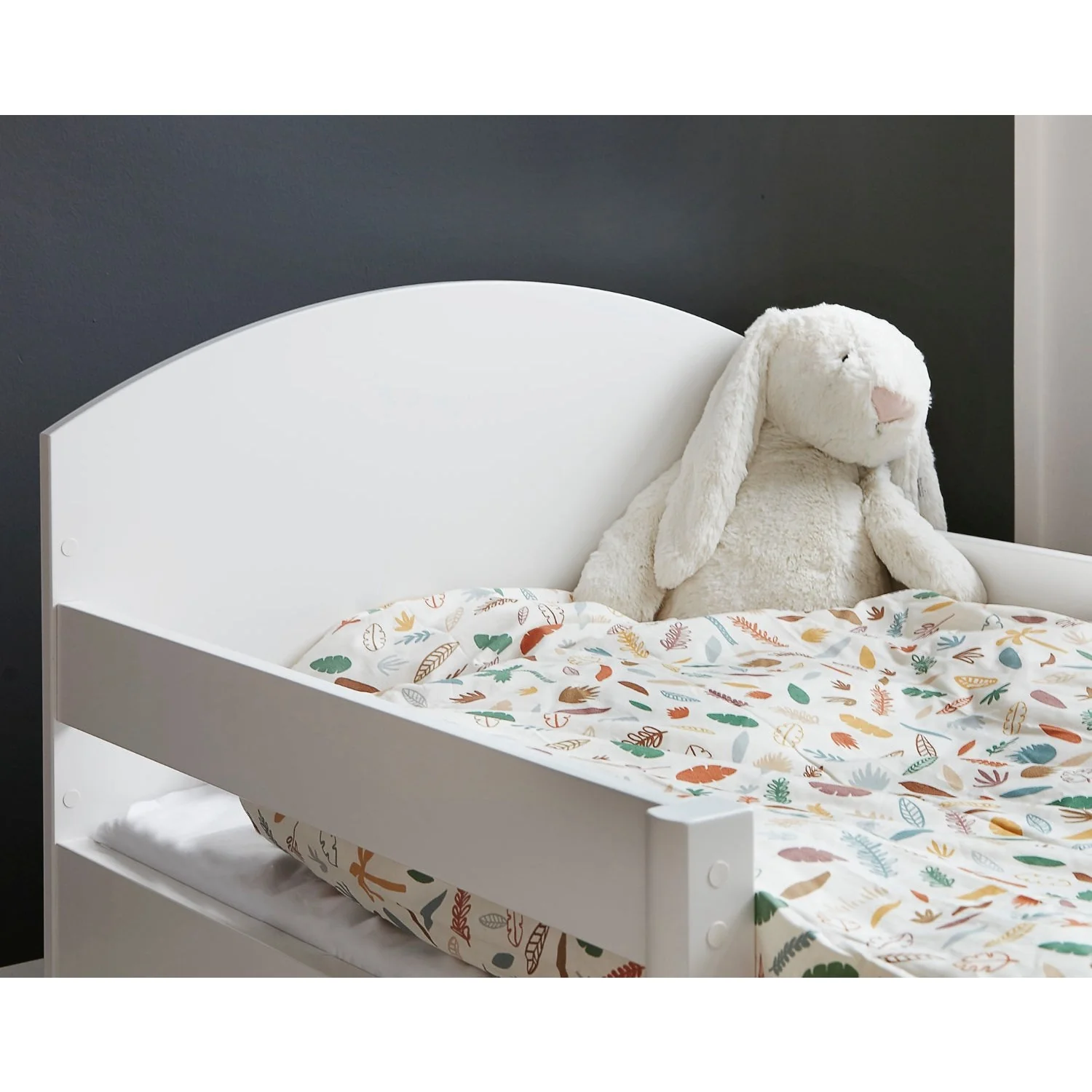 Manis-h Snow White Junior Bed - Image 2