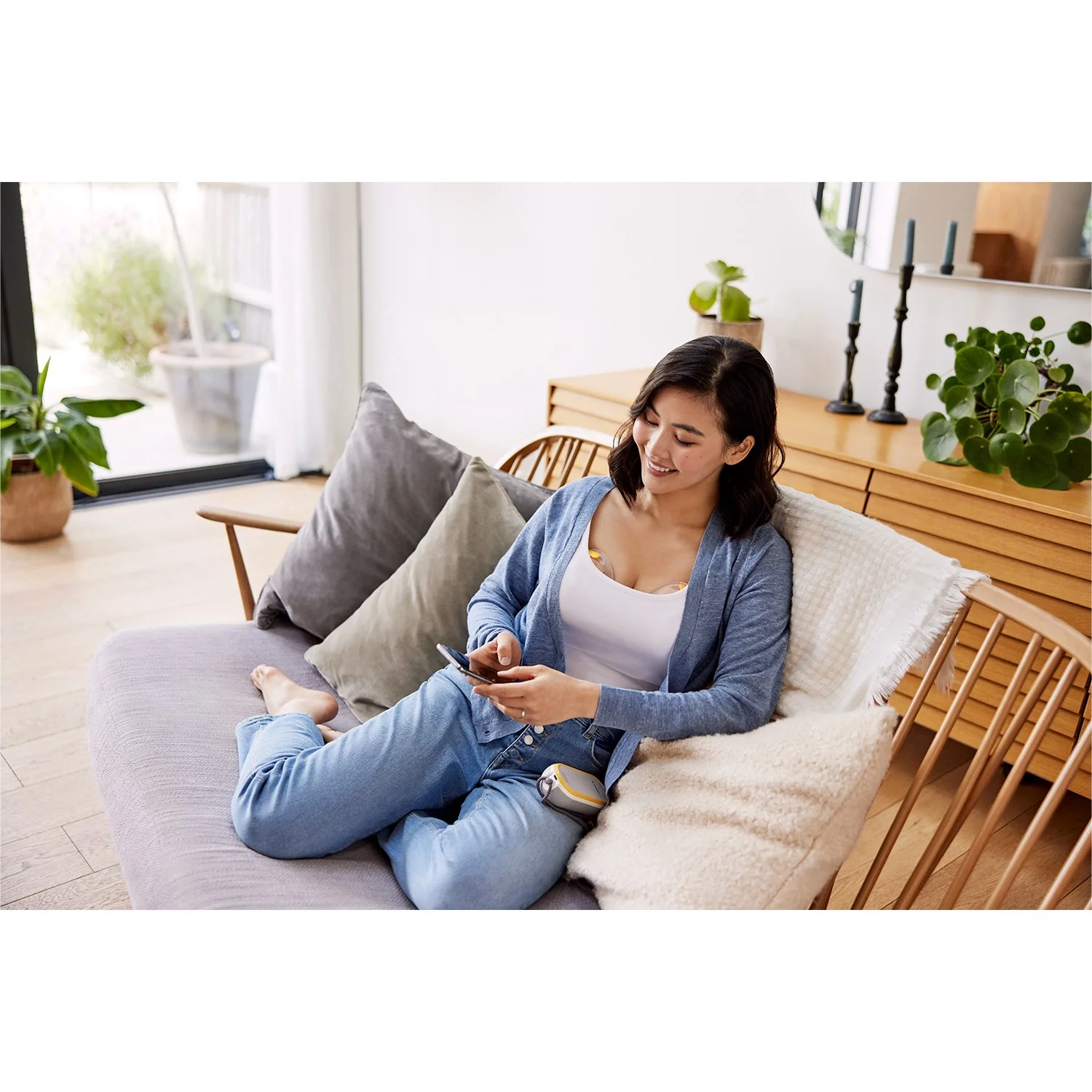 medela Freestyle Hands-Free Double Electric Breast Pump - Image 18