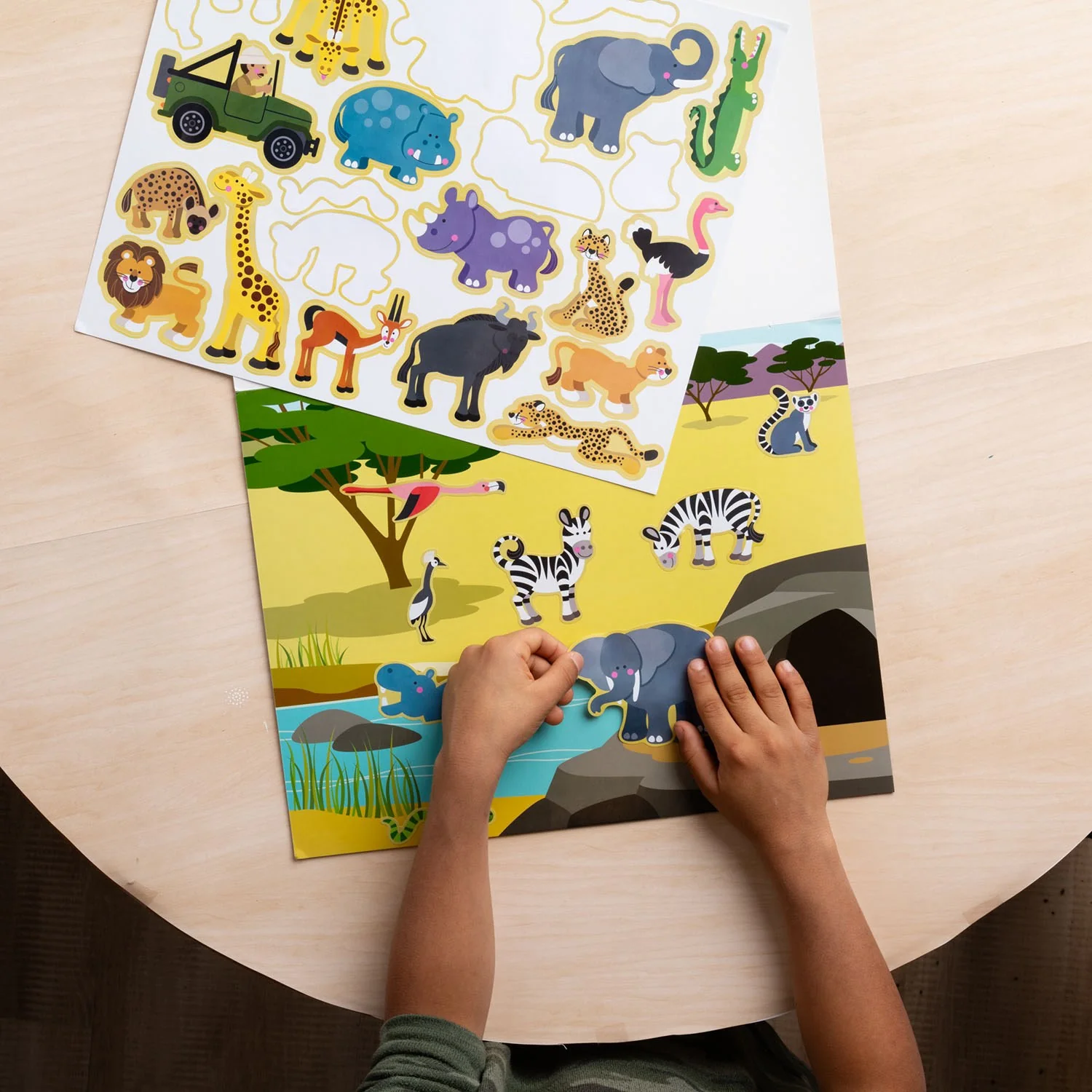 Melissa & Doug Grøn Reusable Sticker Pad Habitats - Image 4