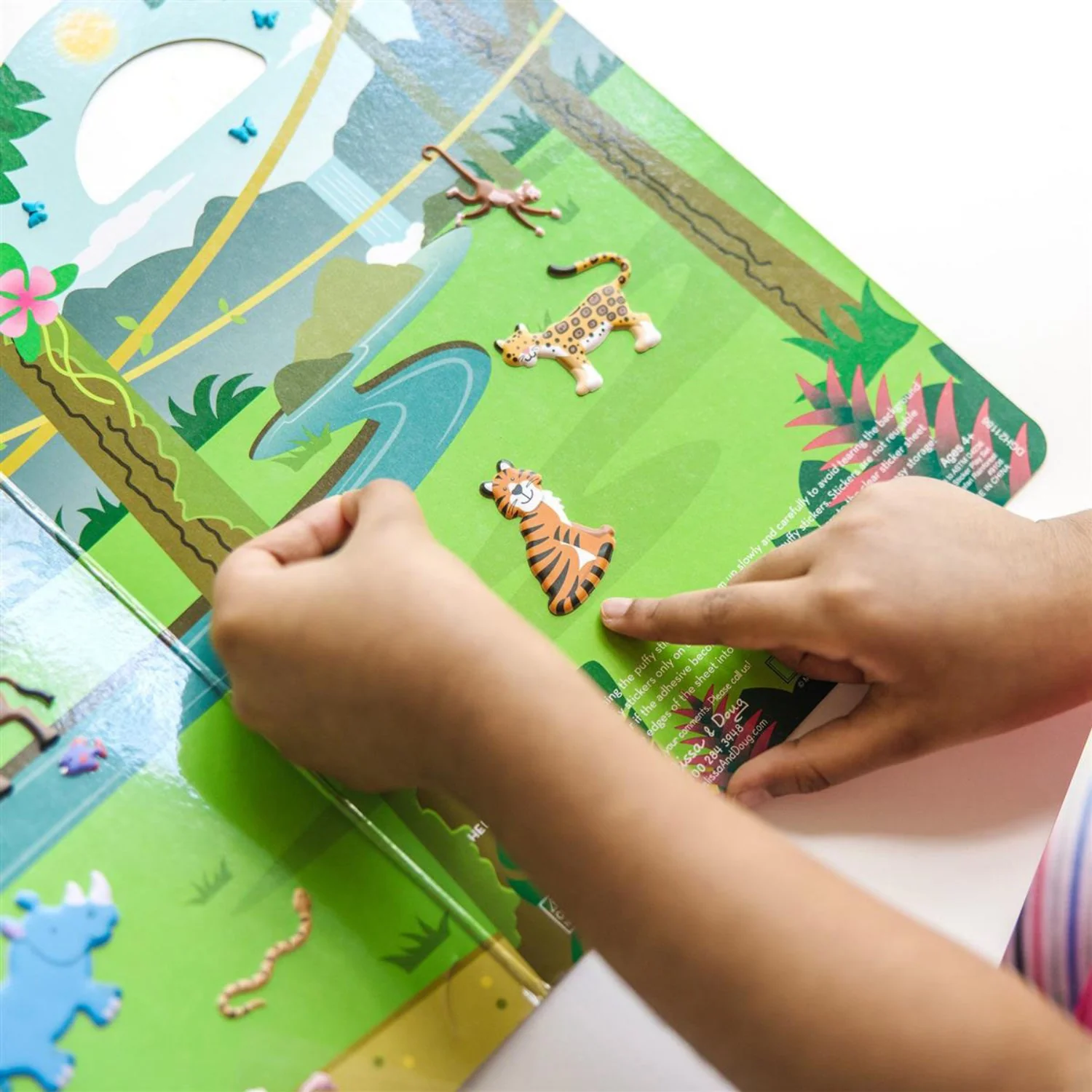 Melissa & Doug Multifarvet Puffy Sticker Playset Safari - Image 2