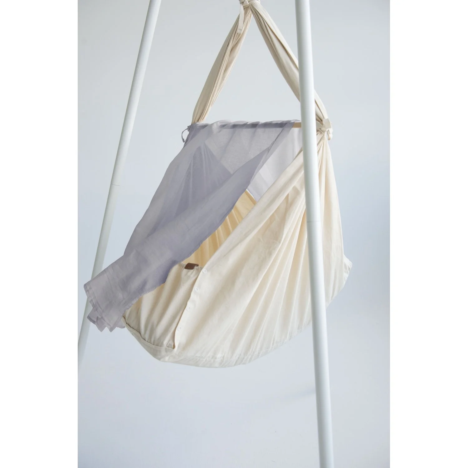 MEMBANTU Grey Hammock Canopy - Image 2