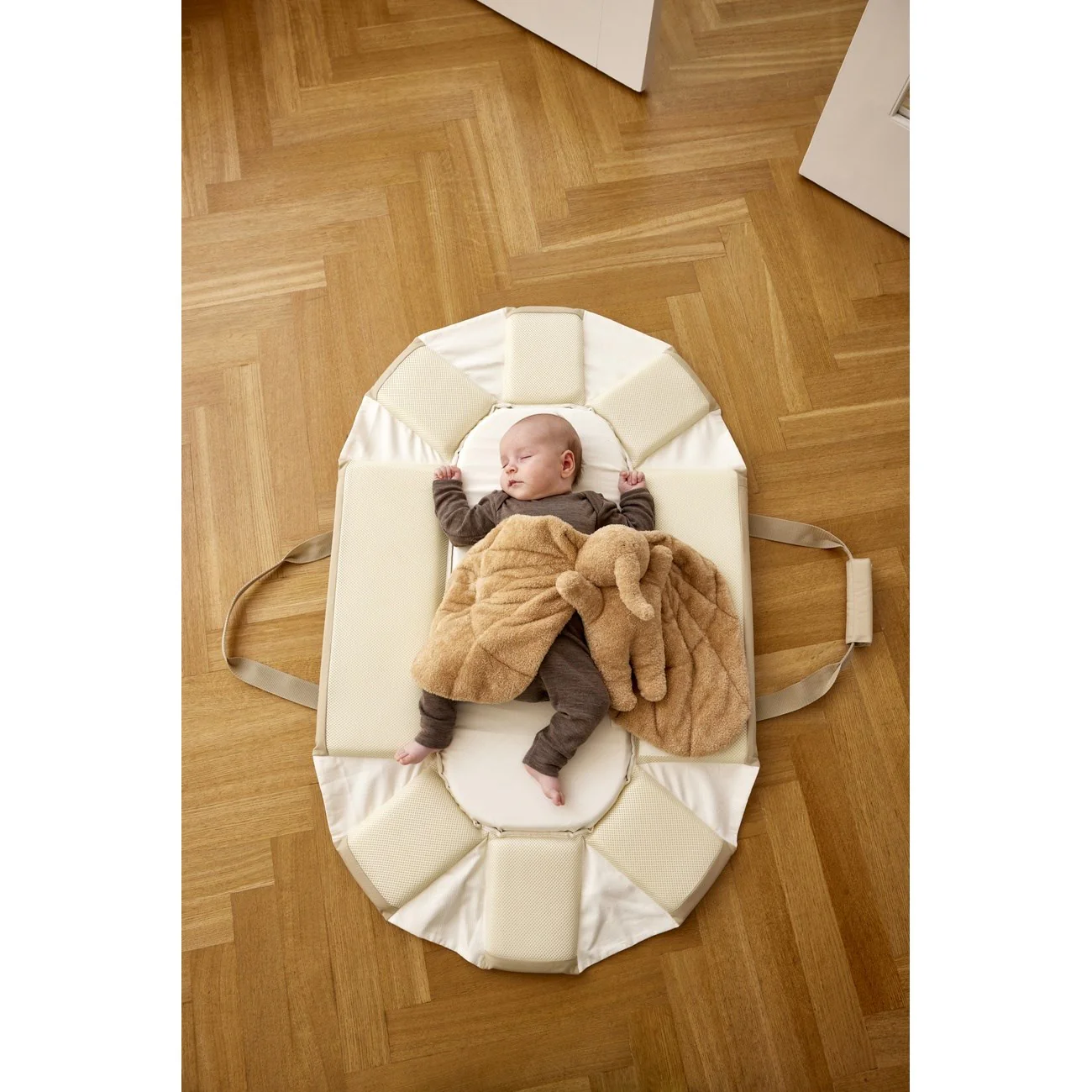 MEMBANTU Nature Carrycot - Image 19