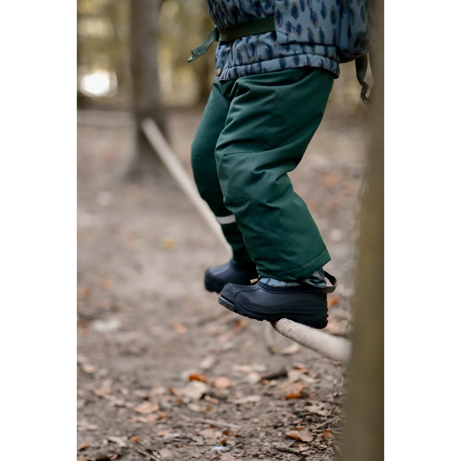 Mikk-Line Darkest Sprouse Uni Snow Pant Solid - Image 4