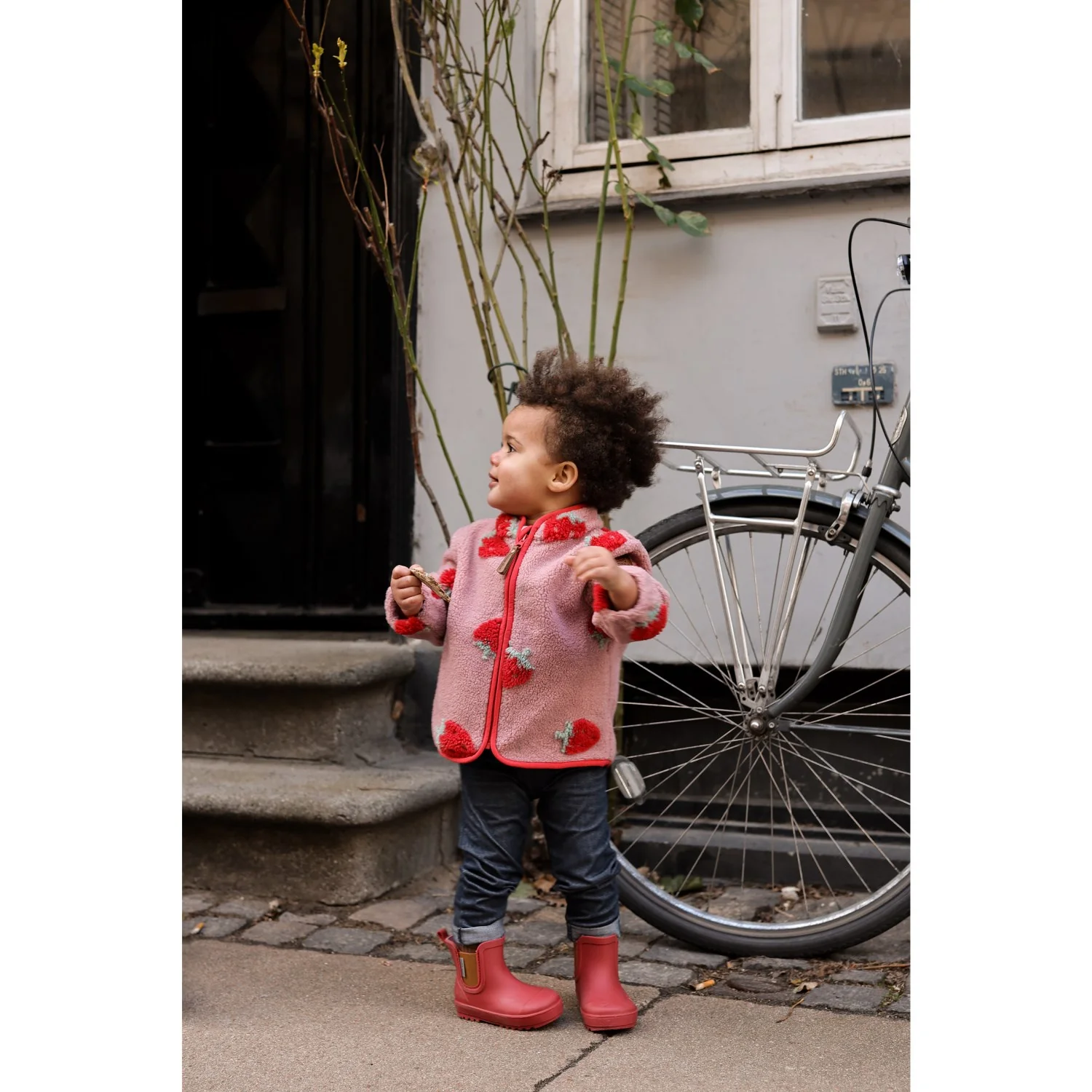 Mikk-Line Strawberry AOP Teddy Jacket 3D - Image 3