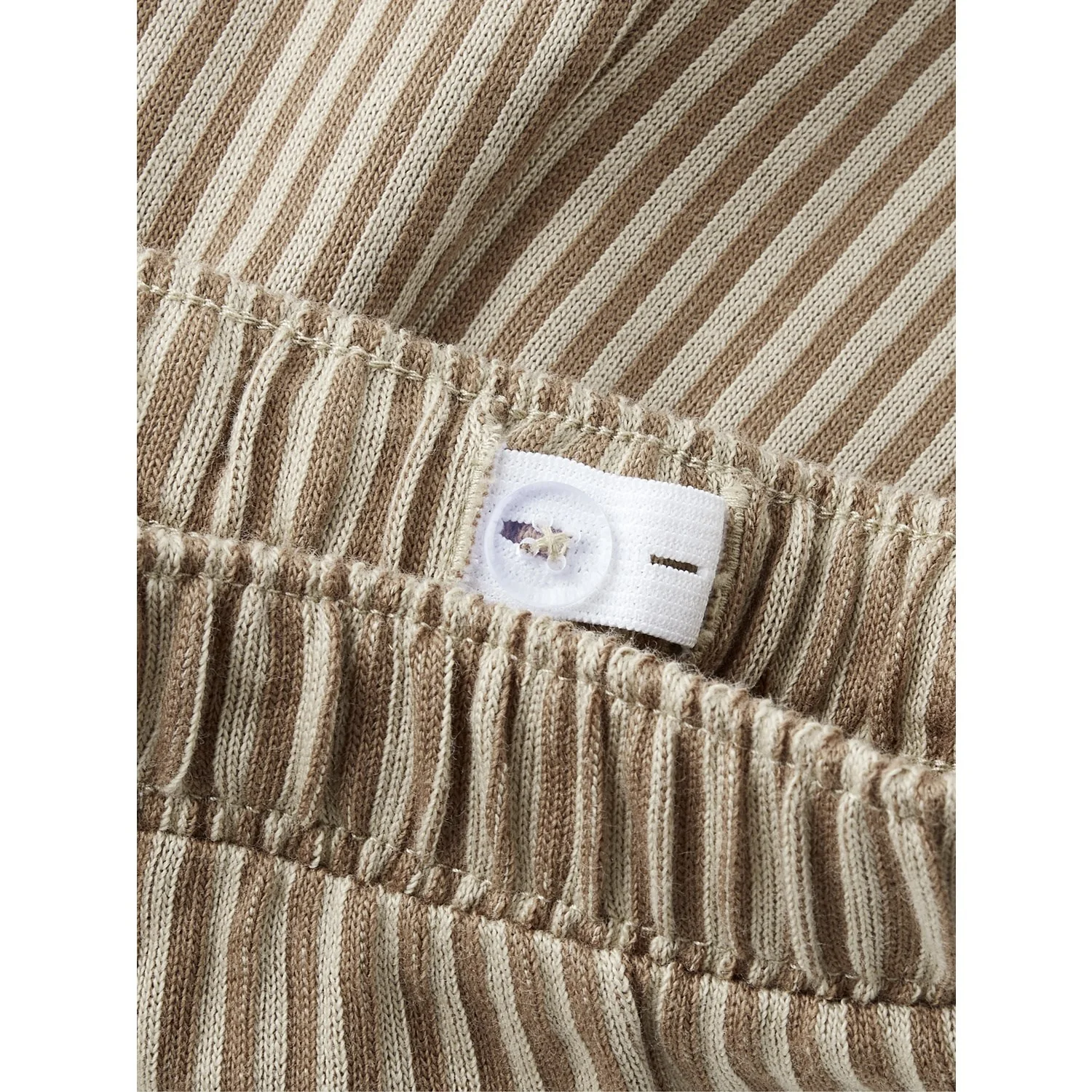 Name It Irish Cream Nmmharis Nreg Shorts - Image 4