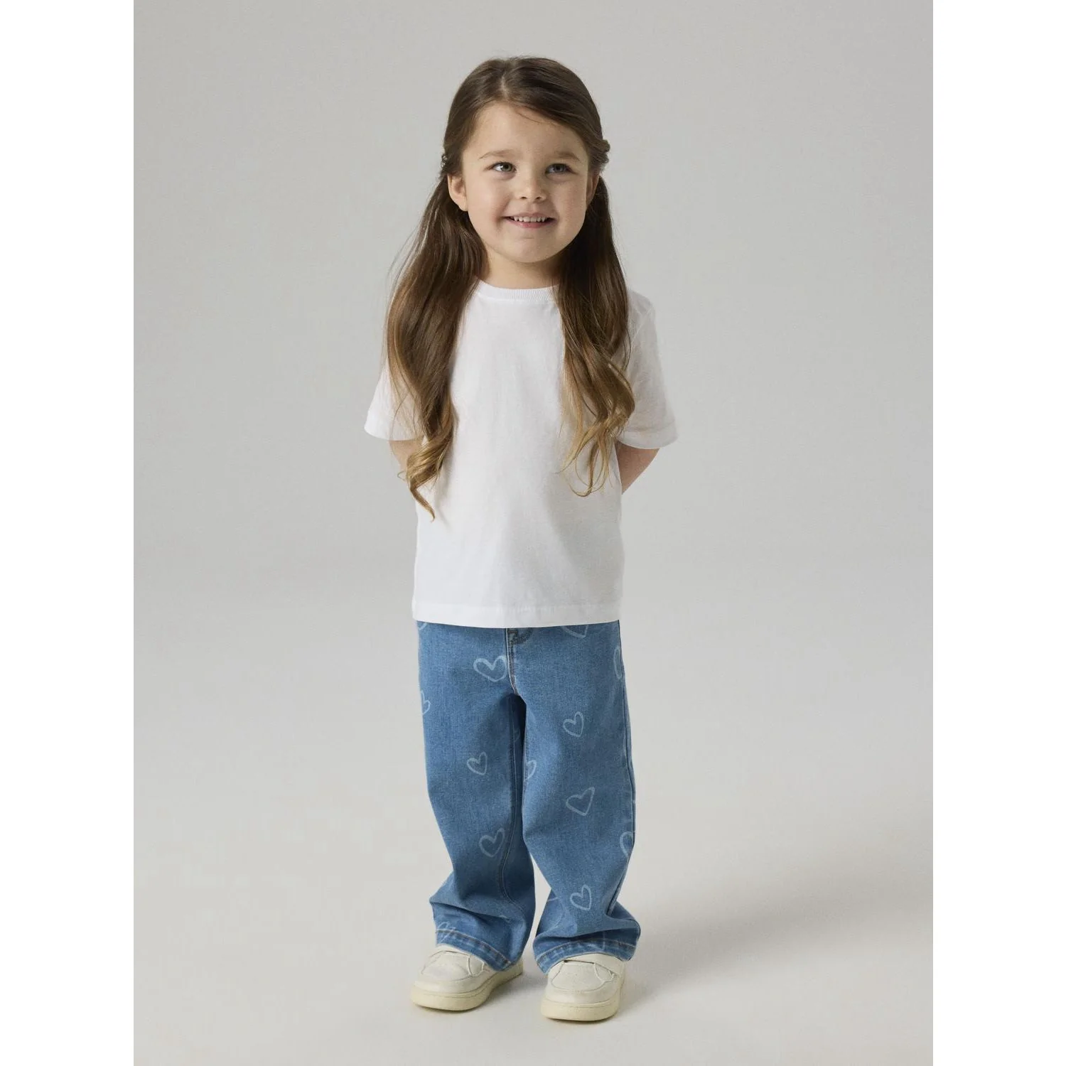 Name It Medium Blue Denim Heart Nmfrose Wide Aop Jeans 4044-On Noos - Image 2