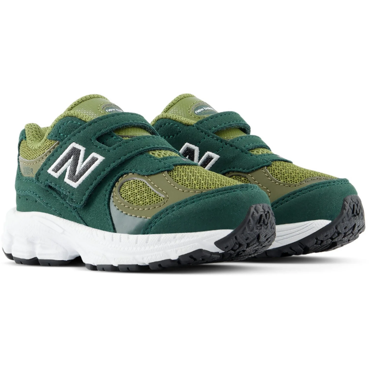 New Balance Nordic Green 2002 Kids Hook & Loop - Image 8
