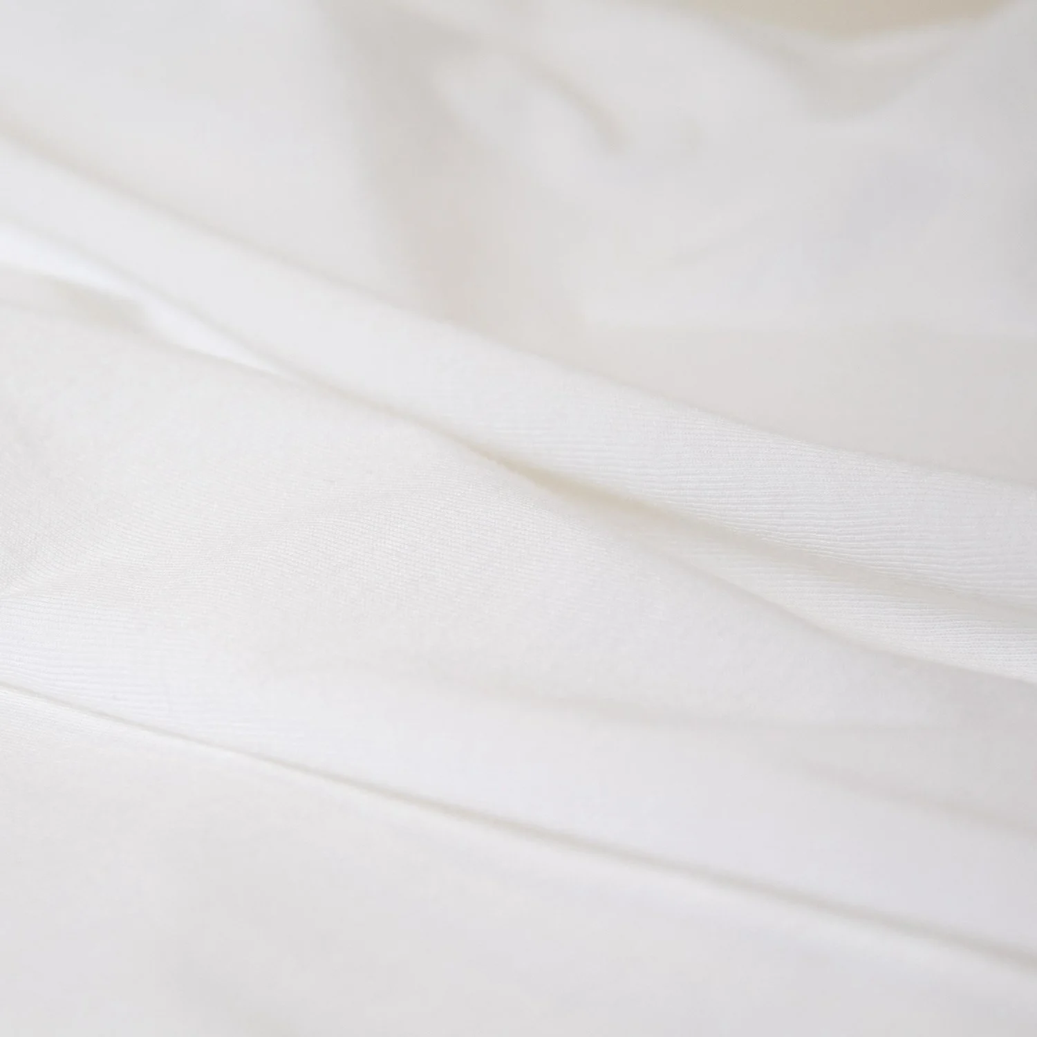 Nordbaby White 2In1 Fitted Sheet & Protector 60X120 - Image 4