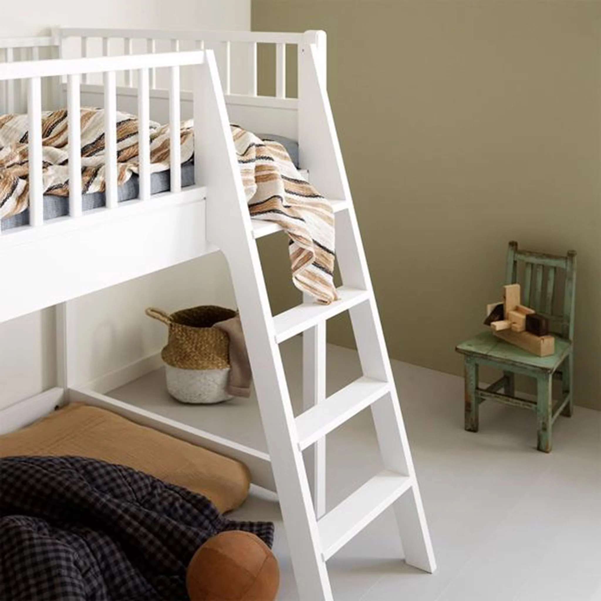 Oliver Furniture Seaside Half High Bed Junior White - Image 2