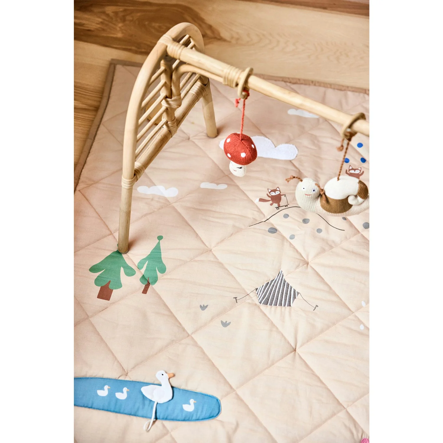 OYOY Forest Activity Blanket - Image 2