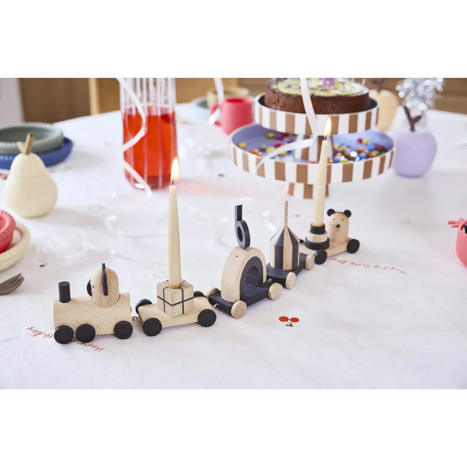 OYOY Offwhite Birthday Tablecloth - Image 4