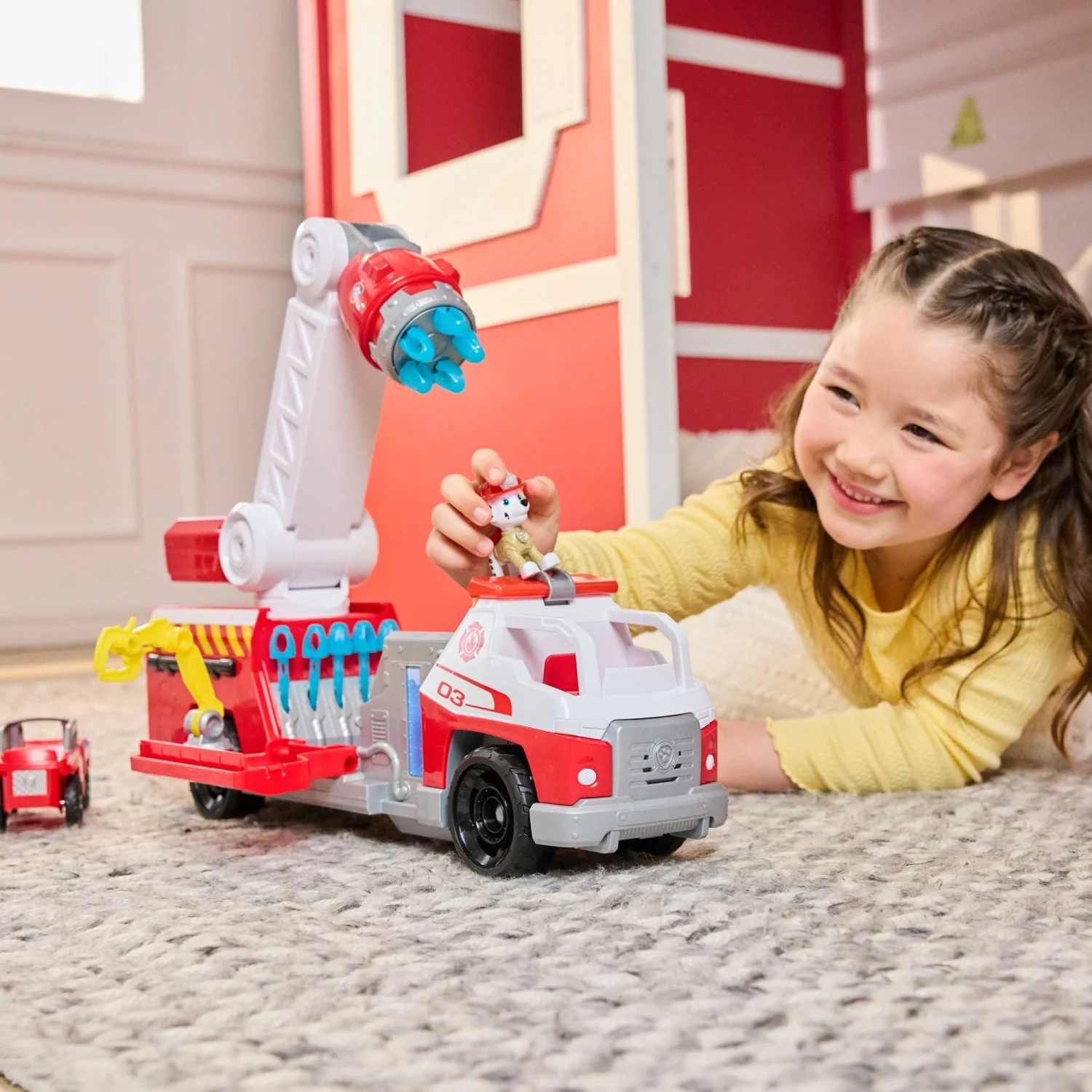Paw Patrol Fire Rescure Deluxe Firetruck - Image 2