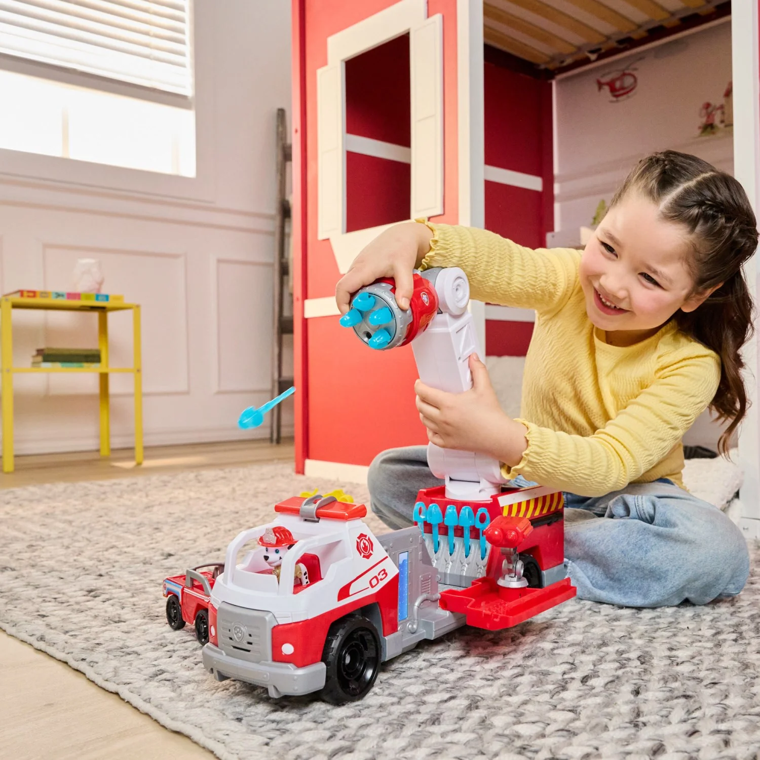 Paw Patrol Fire Rescure Deluxe Firetruck - Image 5