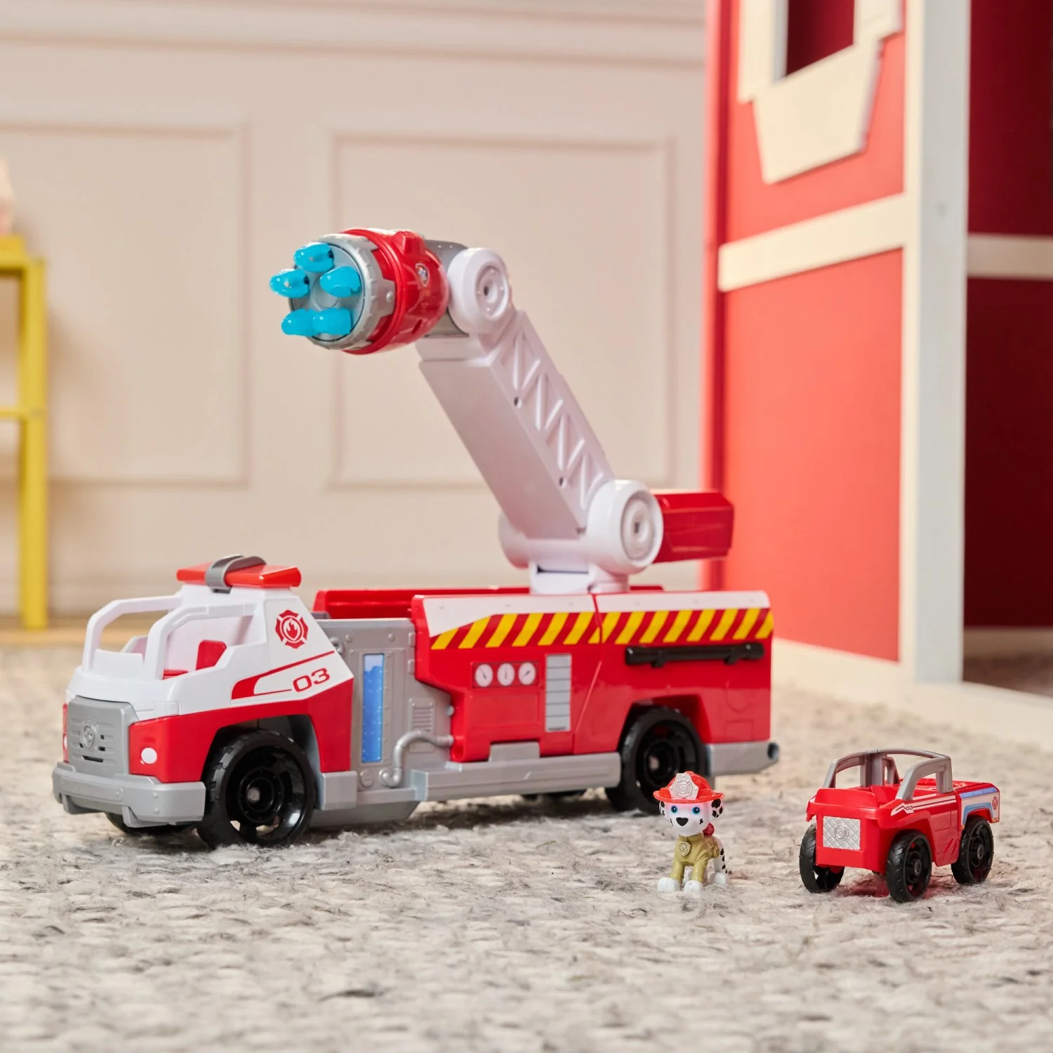 Paw Patrol Fire Rescure Deluxe Firetruck - Image 7