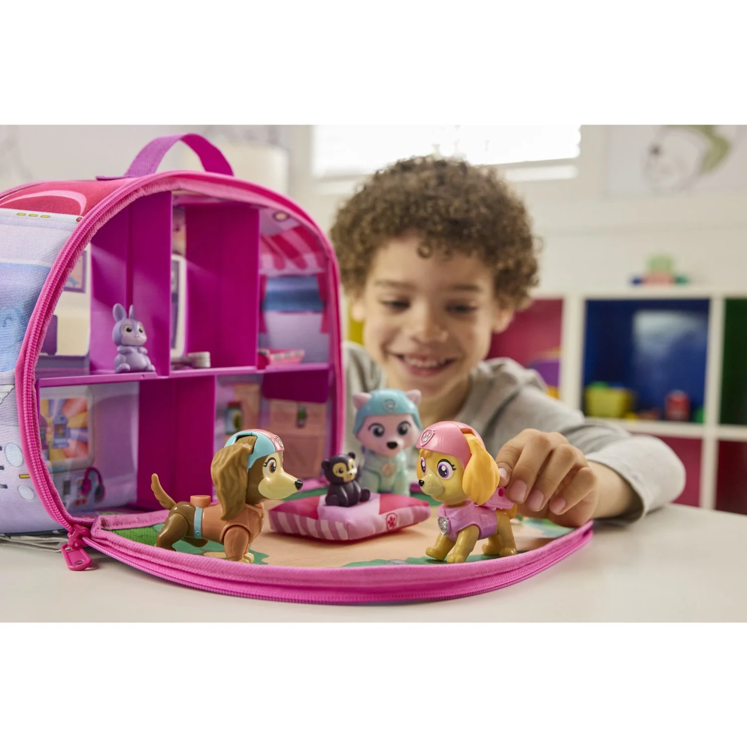 Paw Patrol Skye's Rescue Playset - Image 4