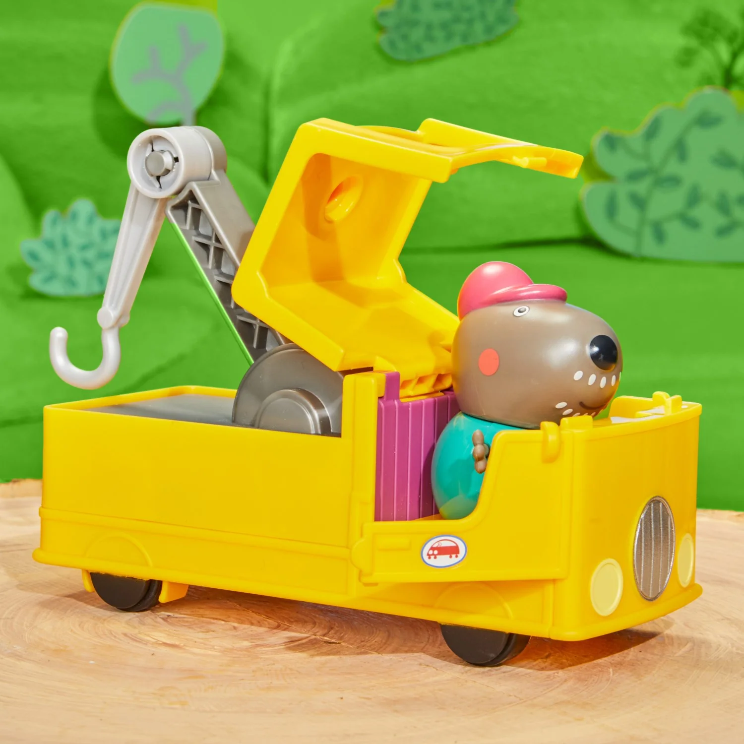 Peppa Pig Granddad Dogs Tow Truck - Image 3