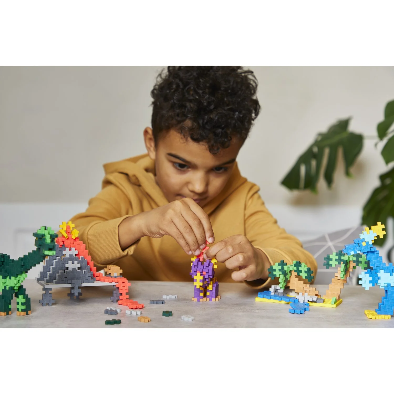 Plus-Plus Learn To Build Dinosaurs - Image 4