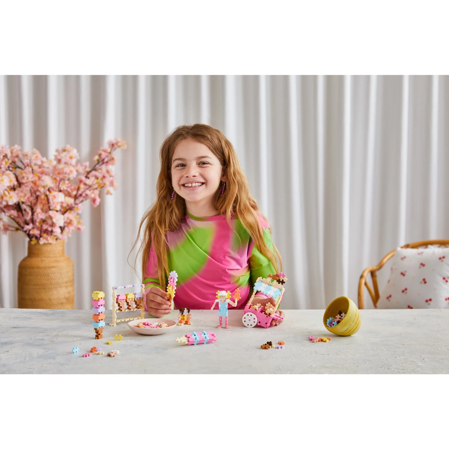 Plus-Plus Learn To Build Ice Cream Shop - Image 3