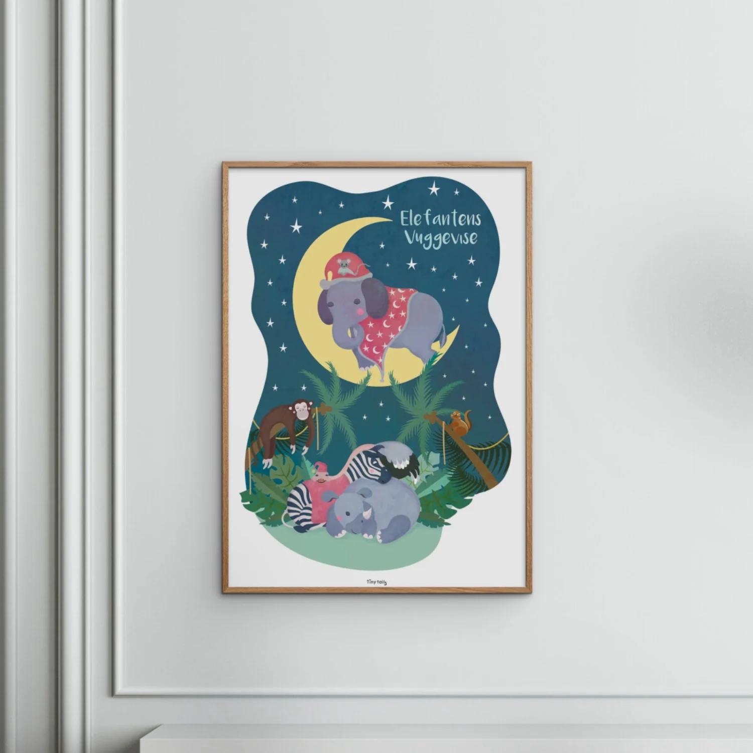 Poster & Frame Tiny Tails - Elefantens Vuggevise - Image 2