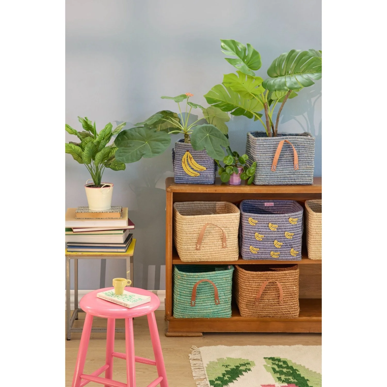 Rice Raffia Square Basket With Bananas All Over Embroidery And Raffia Handles - Image 3