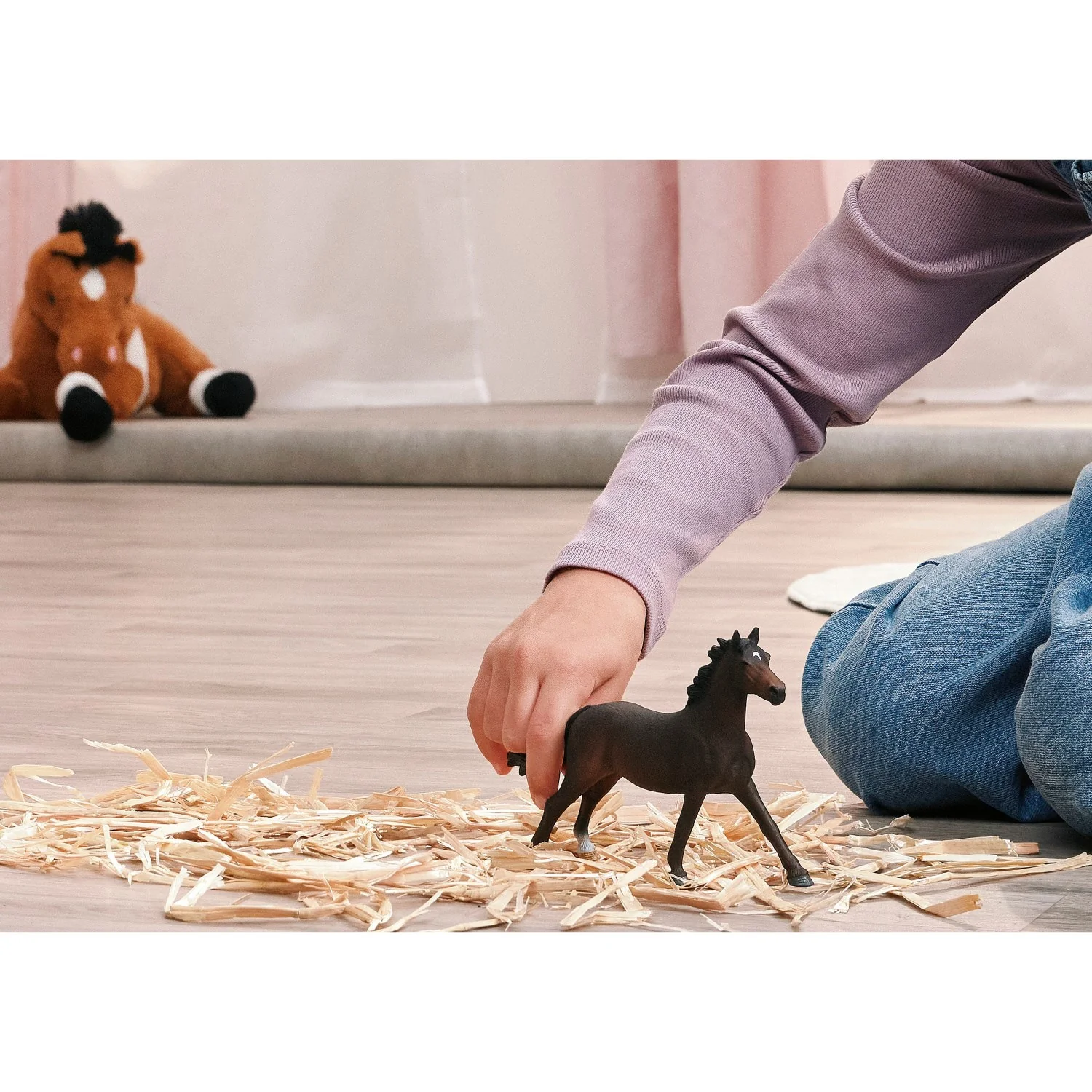 Schleich English Thoroughbred Mare - Image 7