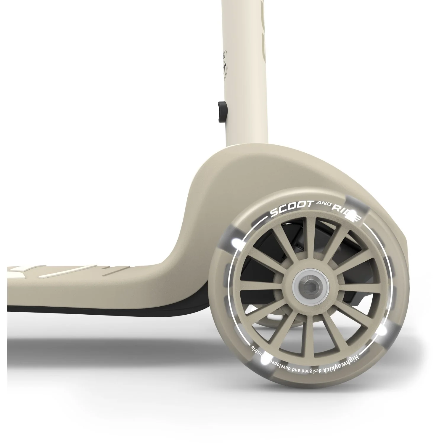 Scoot and Ride Ash Highwaykick 3S - Image 22
