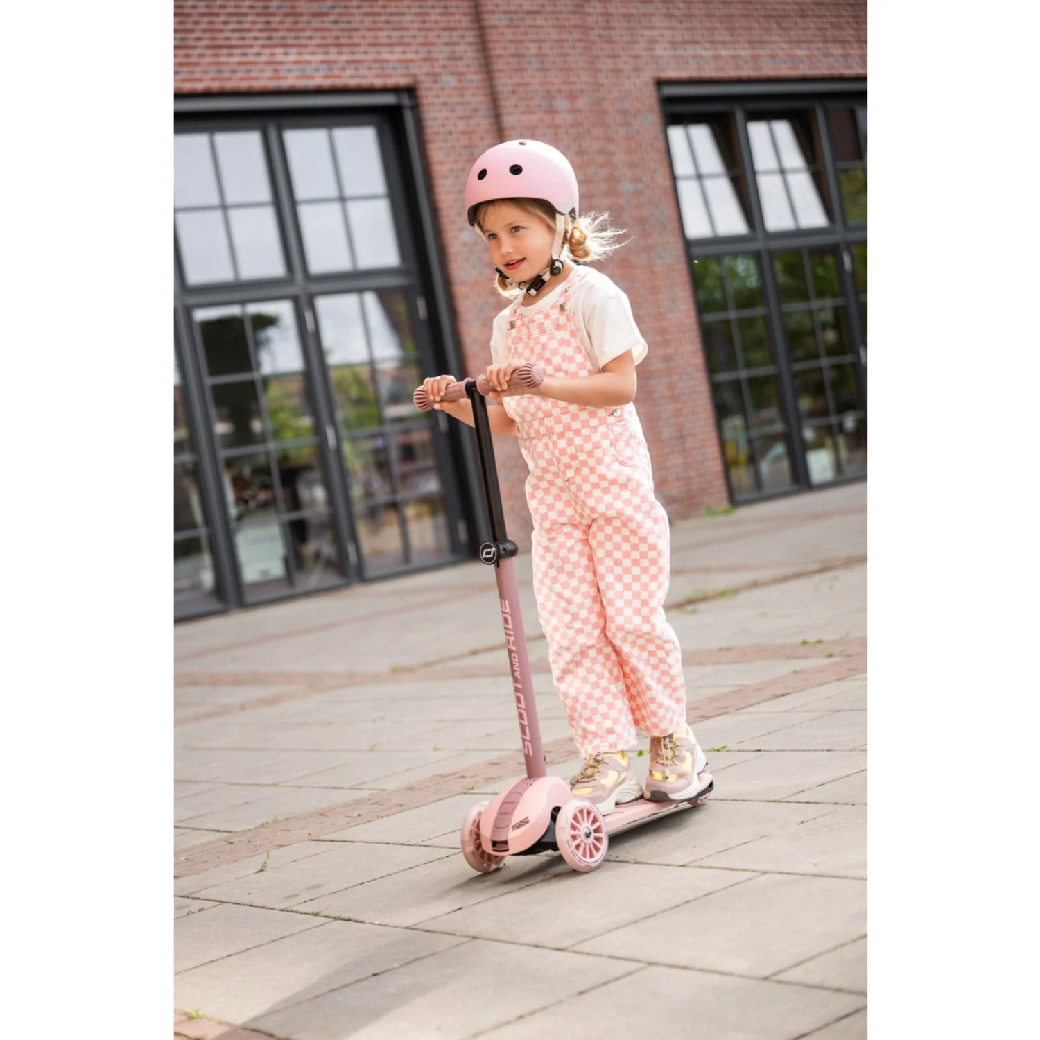 Scoot and Ride Rose Highwaykick 3S - Image 3