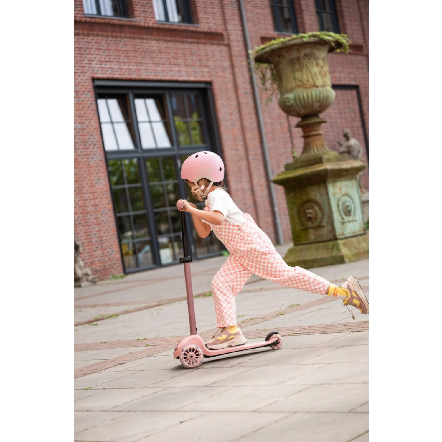Scoot and Ride Rose Highwaykick 3S - Image 4