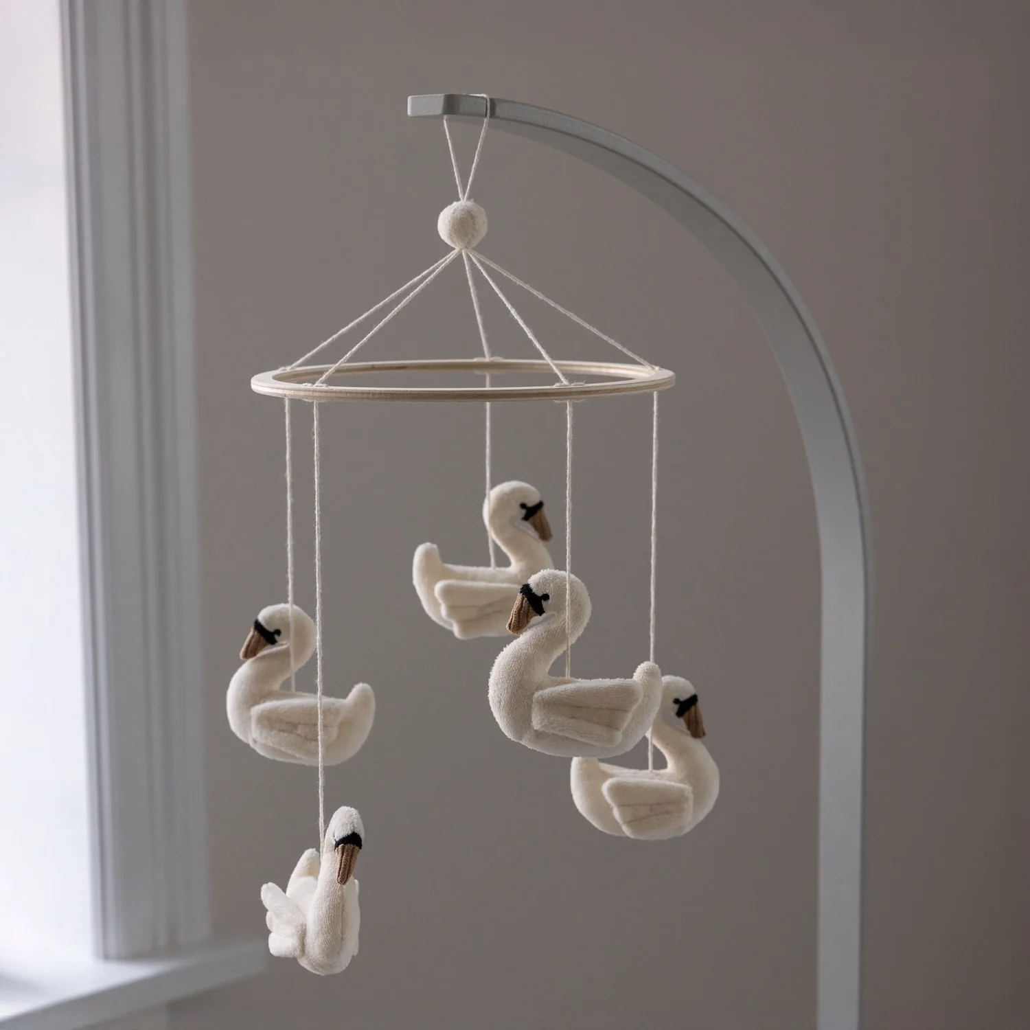 Sebra Beige Swans Baby Mobile - Image 2