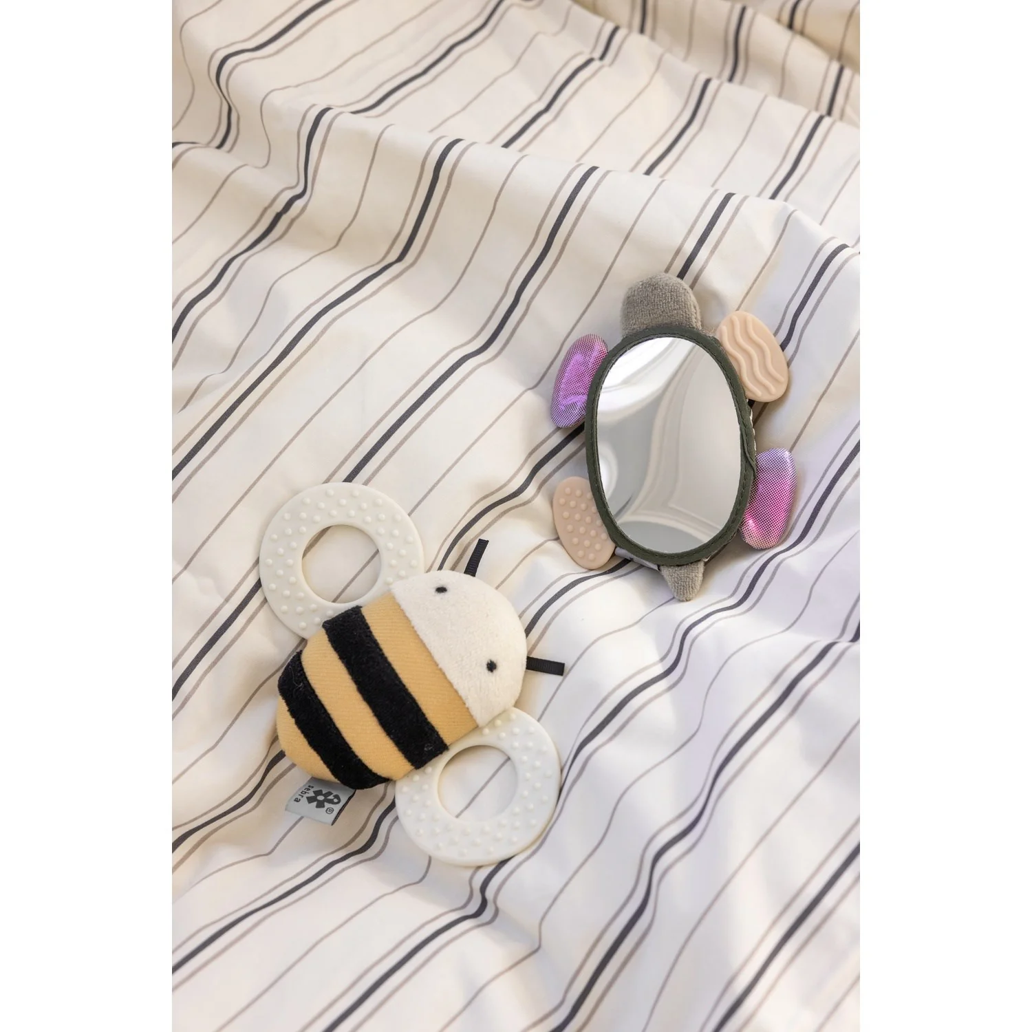 Sebra Billy The Bee Activity Rattle With Mirror - Image 8