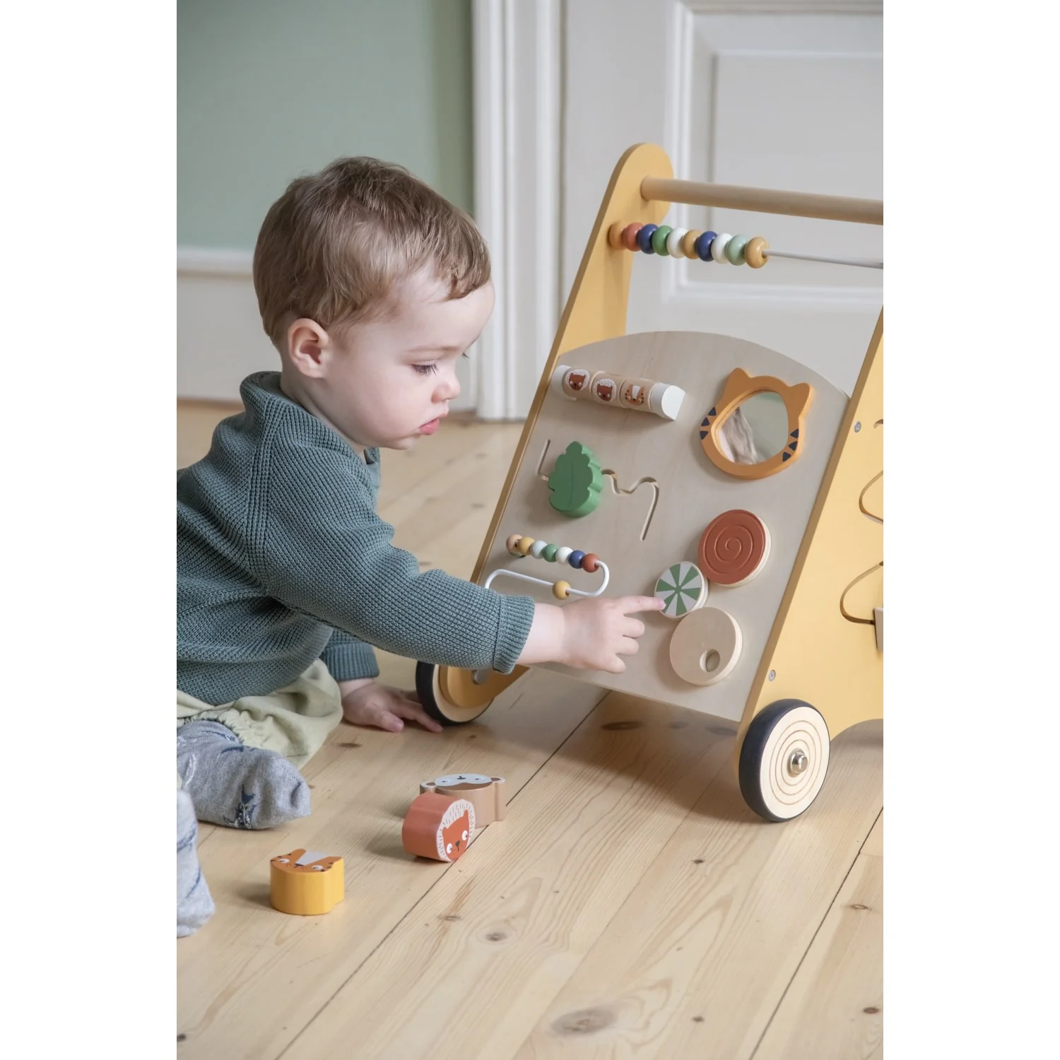Sebra Wildlife Activity Walker Wooden - Image 2