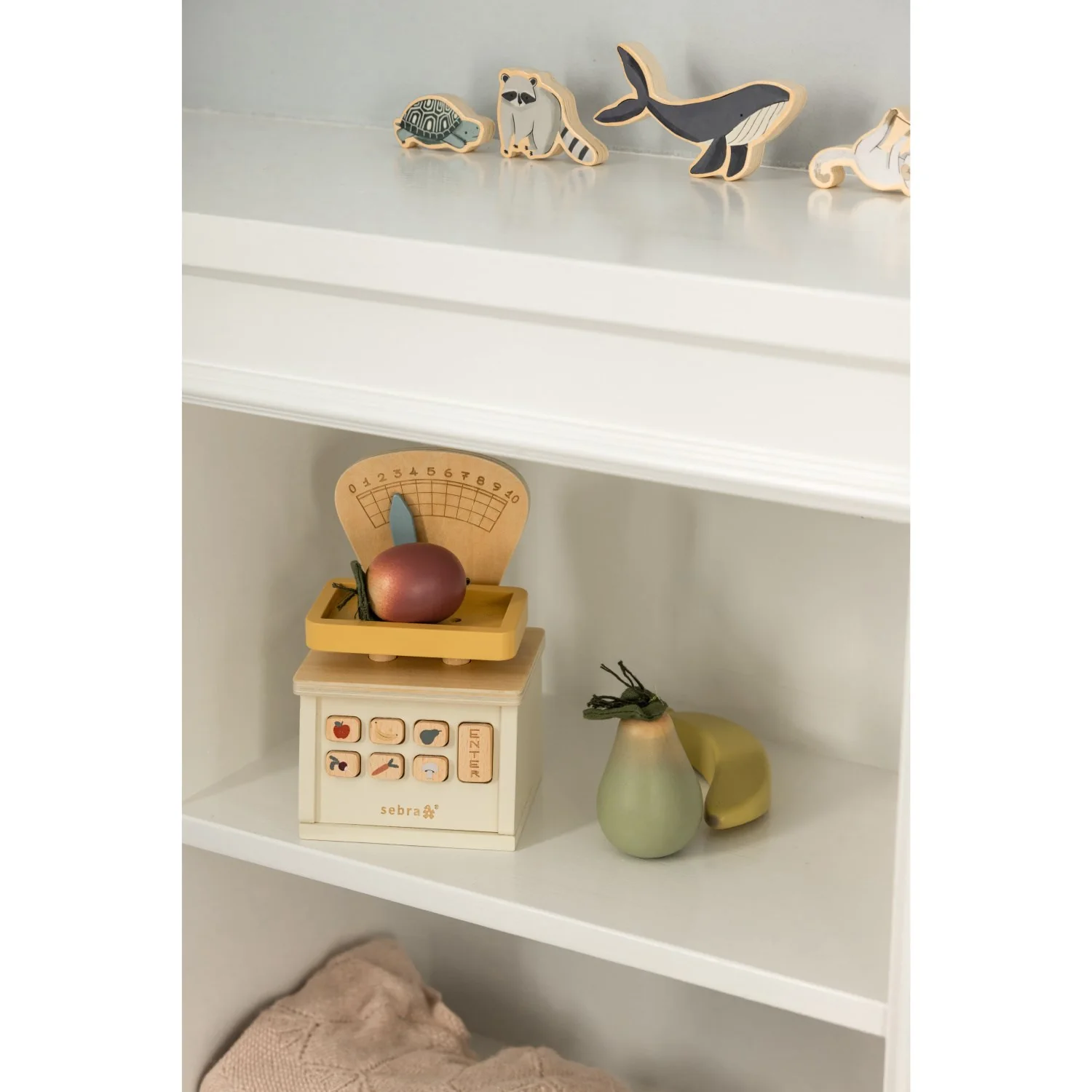 Sebra Wooden Store Scale - Image 4