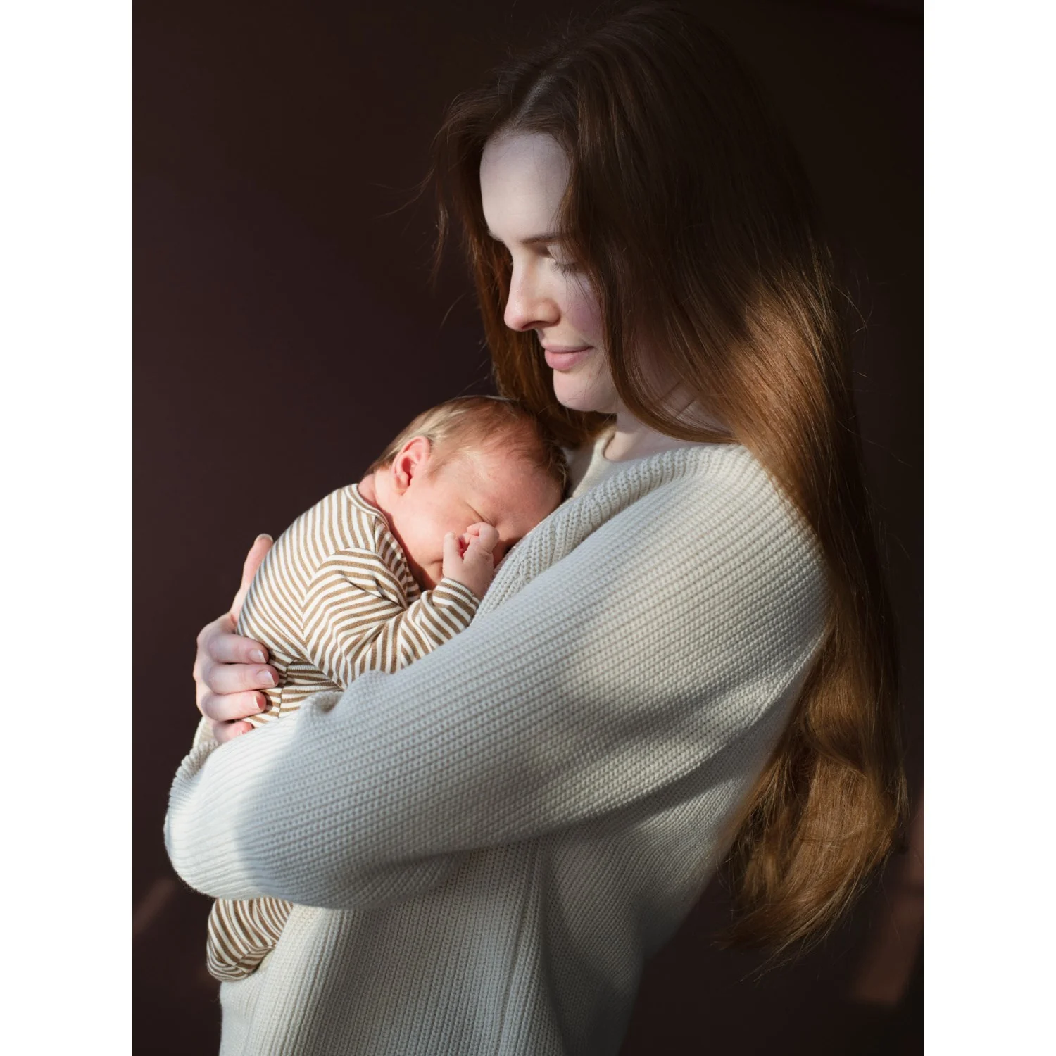 Serendipity Almond/Offwhite Newborn Suit - Image 4