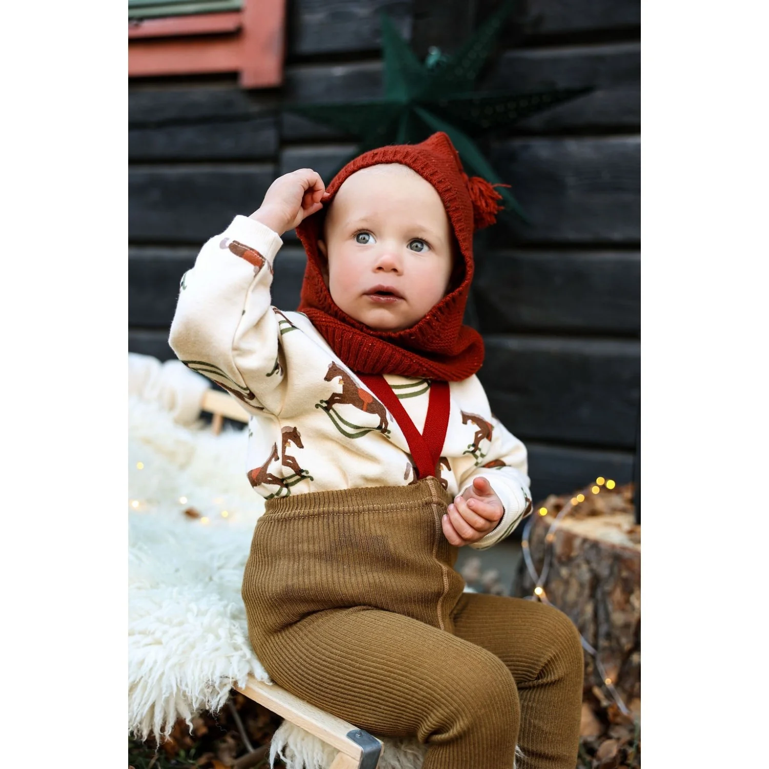 Silly Silas Acorn Brown With Maple Leaf Footed Tights Christmas Edition - Image 6